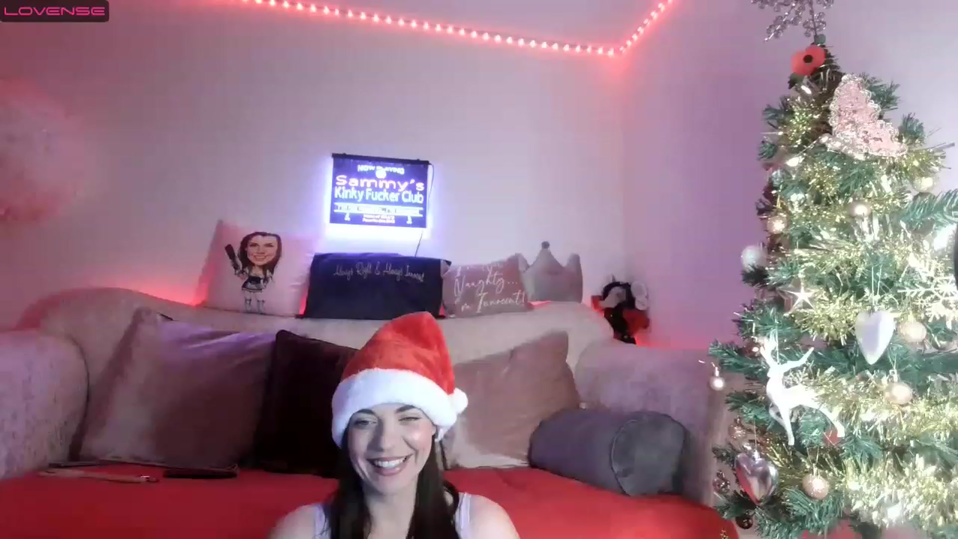 Gallery image thumbnail from innocentSamx's myfreecams stream on, 12/07/2022, 16:04 image 6 of 20