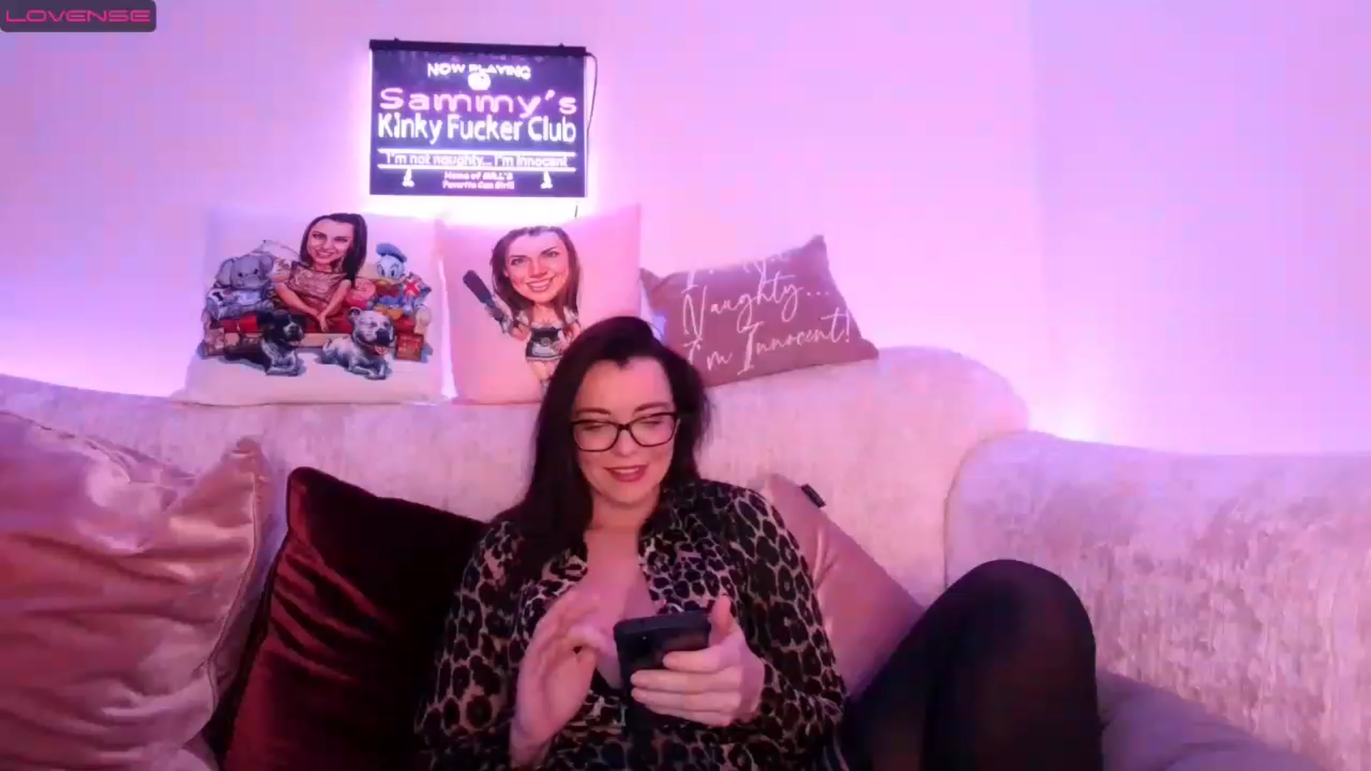 Gallery image thumbnail from innocentSamx's myfreecams stream on, 01/14/2023, 02:48 image 17 of 20
