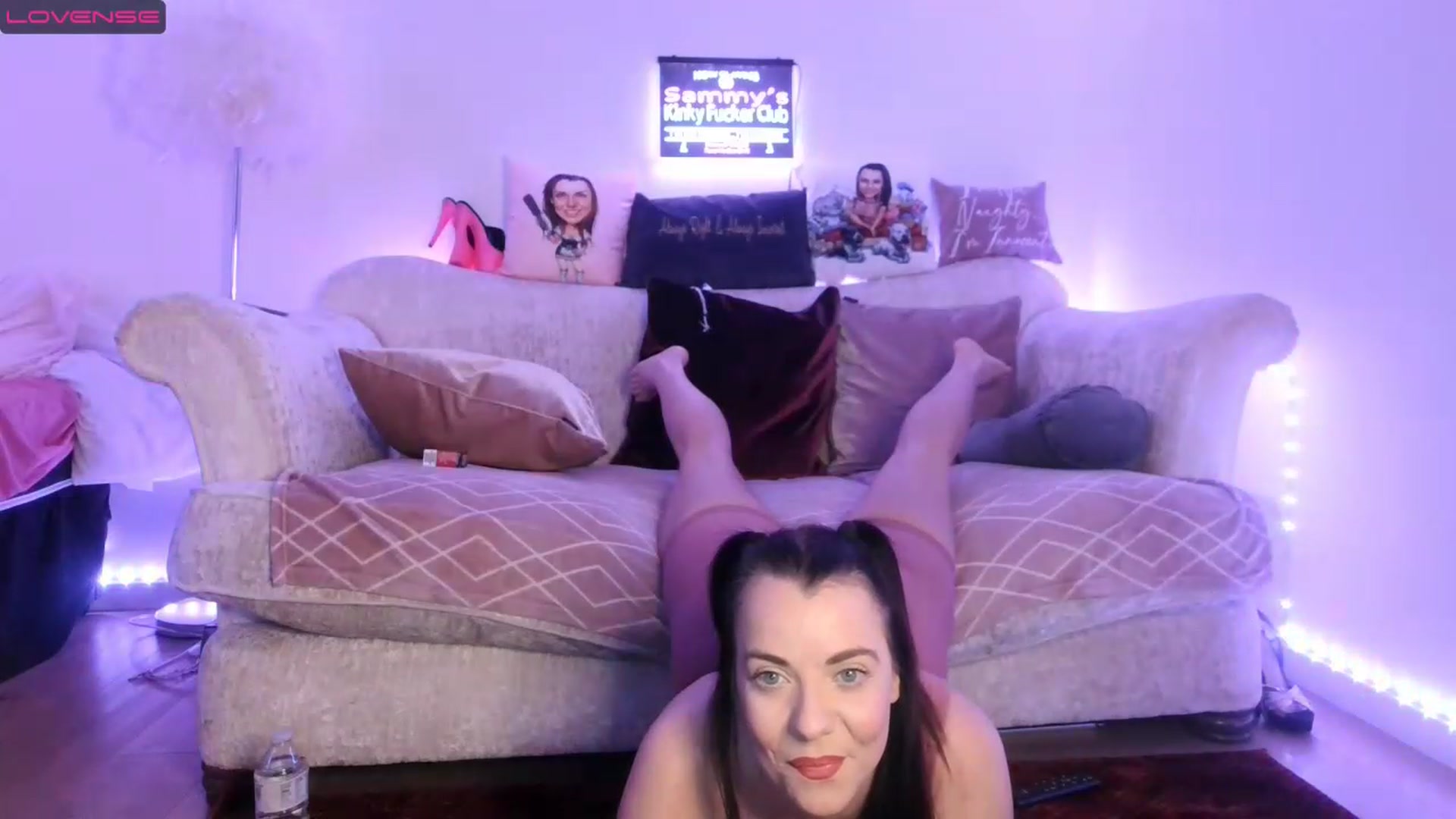 Gallery image thumbnail from innocentSamx's myfreecams stream on, 01/27/2023, 15:10 image 14 of 20