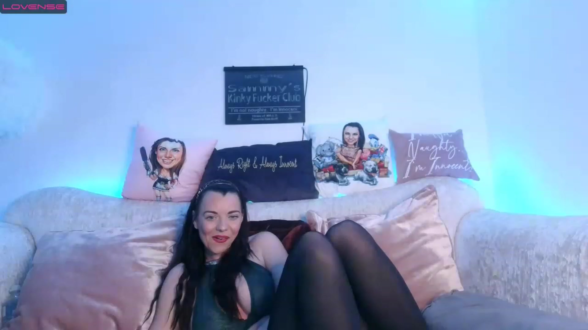 Gallery image thumbnail from innocentSamx's myfreecams stream on, 02/06/2023, 20:20 image 11 of 20