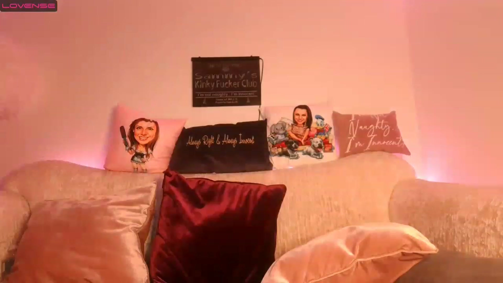 Gallery image thumbnail from innocentSamx's myfreecams stream on, 02/06/2023, 20:20 image 18 of 20