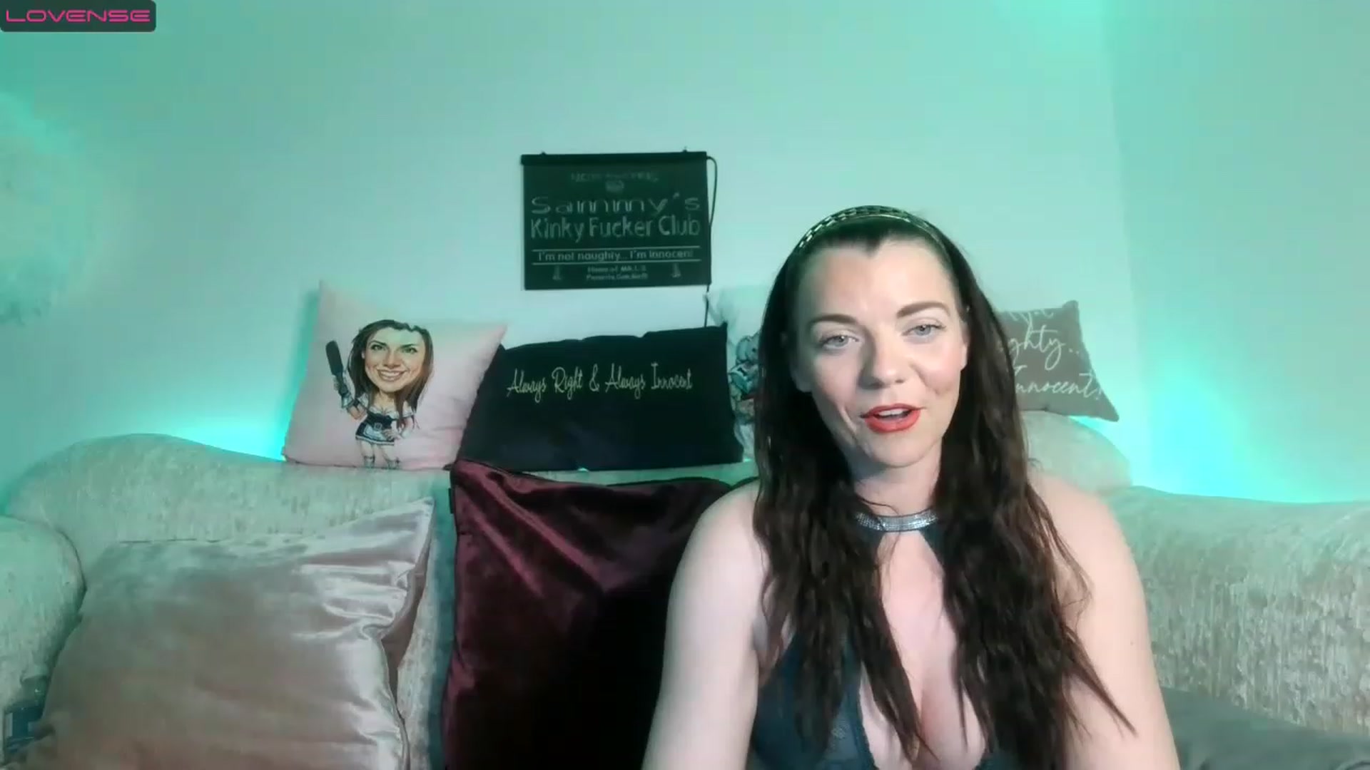 Gallery image thumbnail from innocentSamx's myfreecams stream on, 02/06/2023, 20:20 image 3 of 20