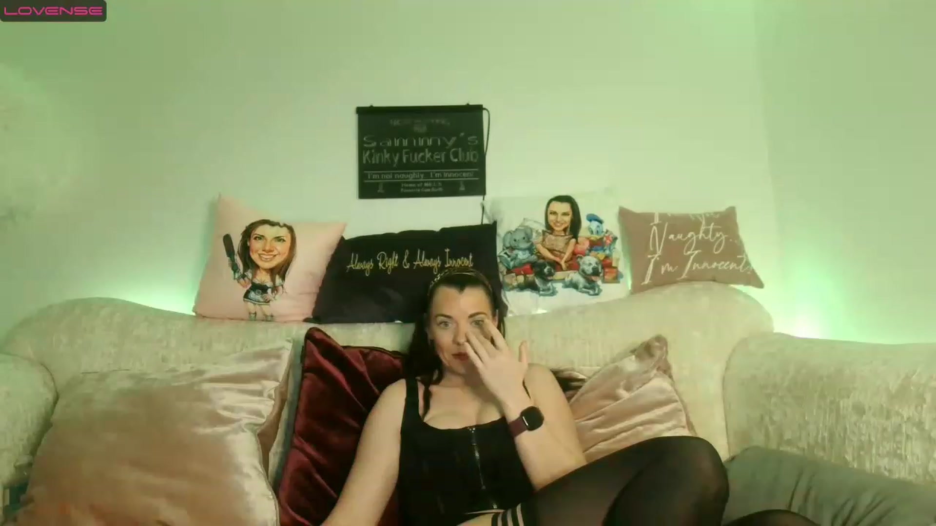 Gallery image thumbnail from innocentSamx's myfreecams stream on, 02/06/2023, 20:44 image 7 of 20