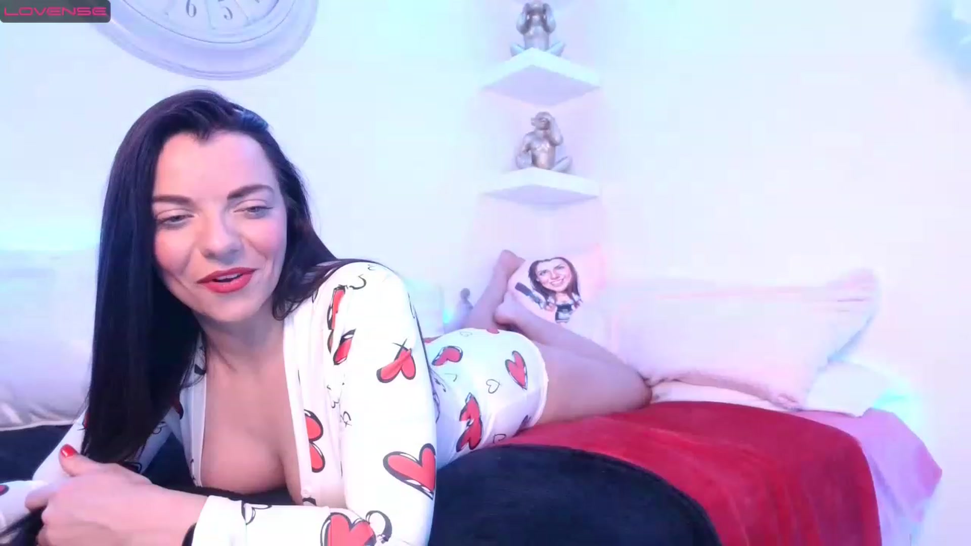 Gallery image thumbnail from innocentSamx's myfreecams stream on, 03/11/2023, 13:31 image 8 of 20