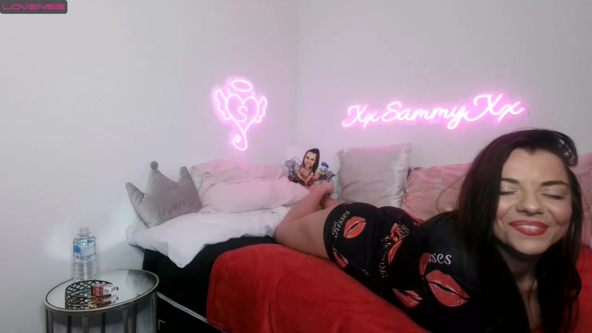 Gallery image thumbnail from innocentSamx's myfreecams stream on, 03/22/2023, 21:56 image 10 of 20
