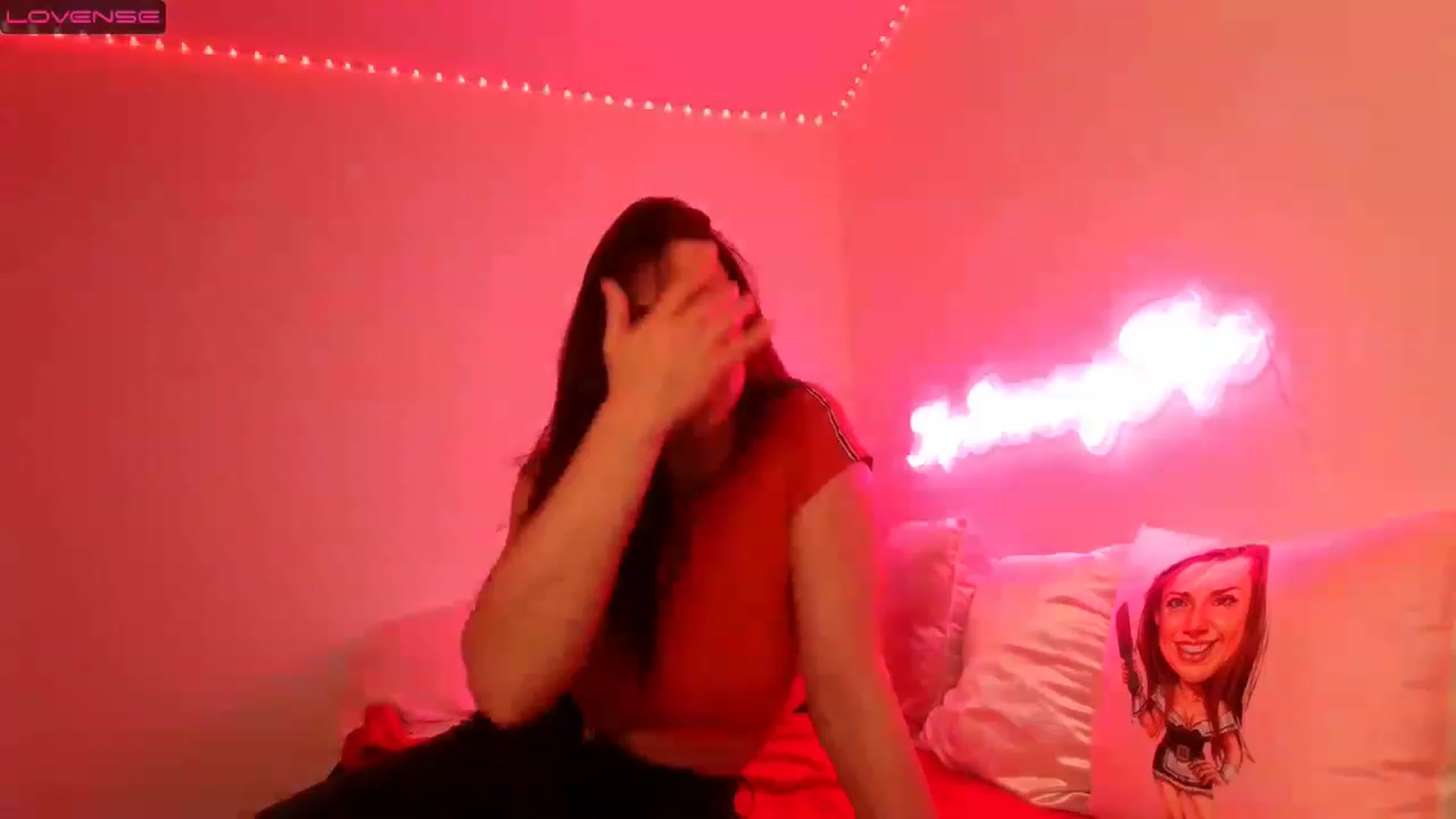 Gallery image thumbnail from innocentSamx's myfreecams stream on, 04/01/2023, 15:22 image 1 of 20