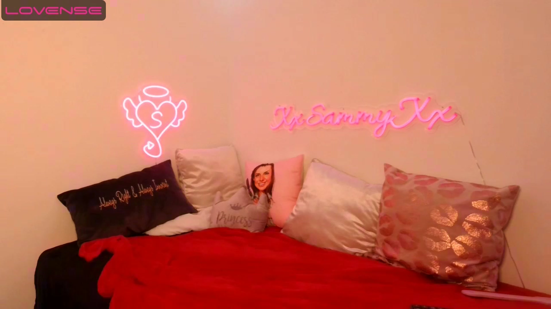 Gallery image thumbnail from innocentSamx's myfreecams stream on, 04/23/2023, 11:47 image 20 of 20