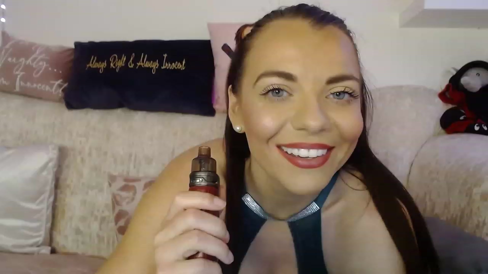 Gallery image thumbnail from innocentSamx's myfreecams stream on, 05/19/2023, 12:50 image 10 of 20