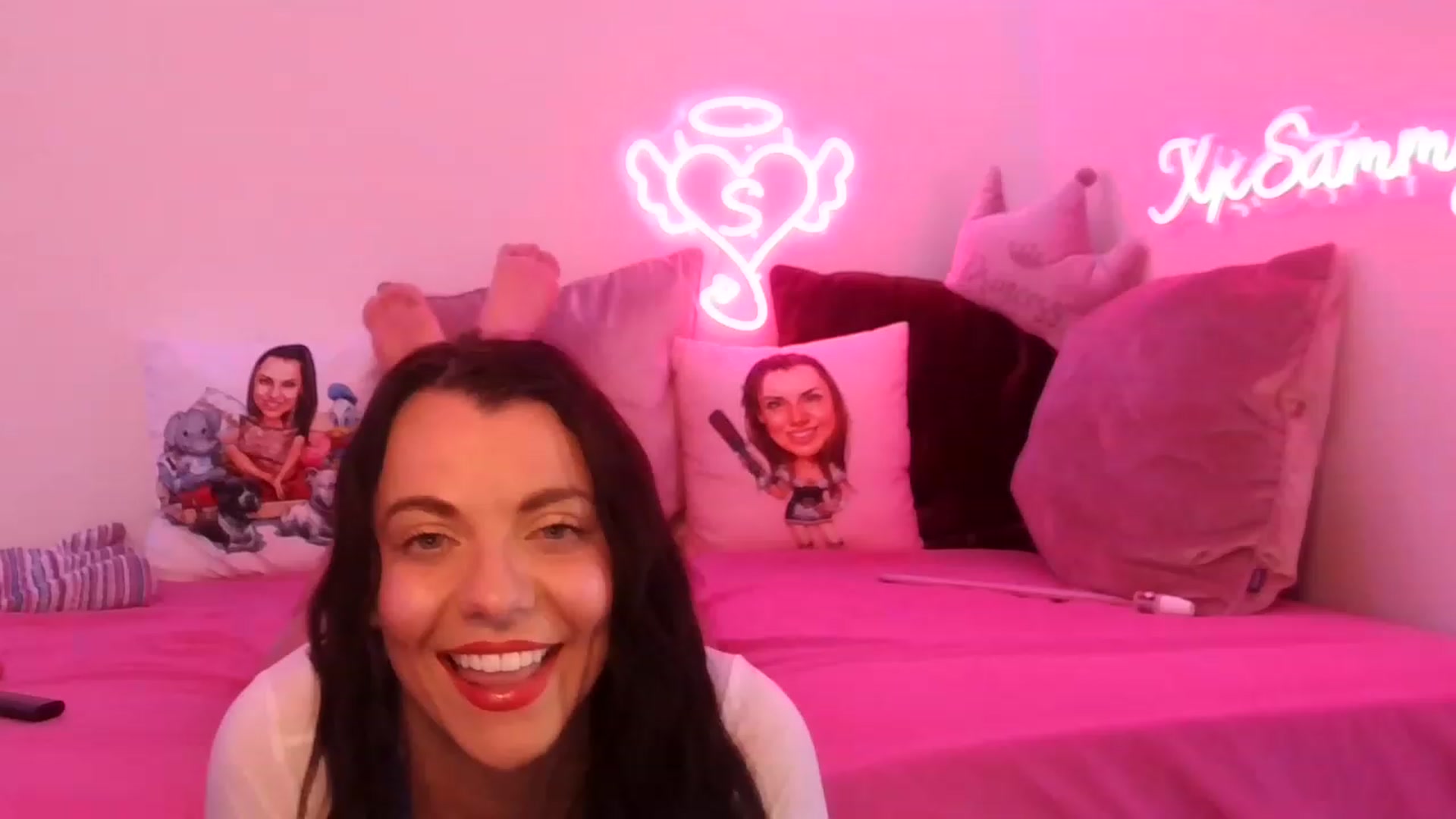 Gallery image thumbnail from innocentSamx's myfreecams stream on, 06/02/2023, 12:33 image 3 of 20