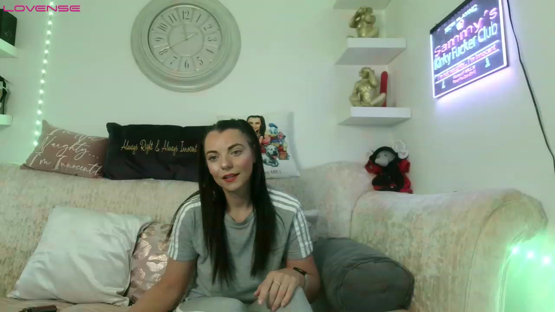 Gallery image thumbnail from innocentSamx's myfreecams stream on, 07/01/2023, 10:47 image 13 of 20