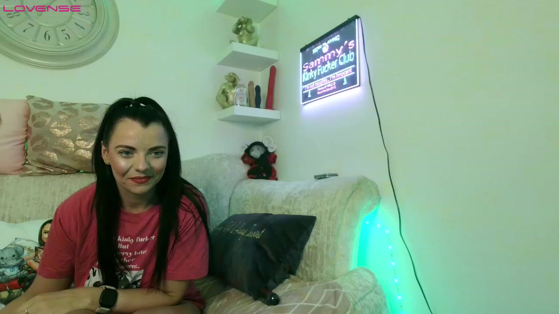 Gallery image thumbnail from innocentSamx's myfreecams stream on, 07/12/2023, 19:44 image 2 of 20