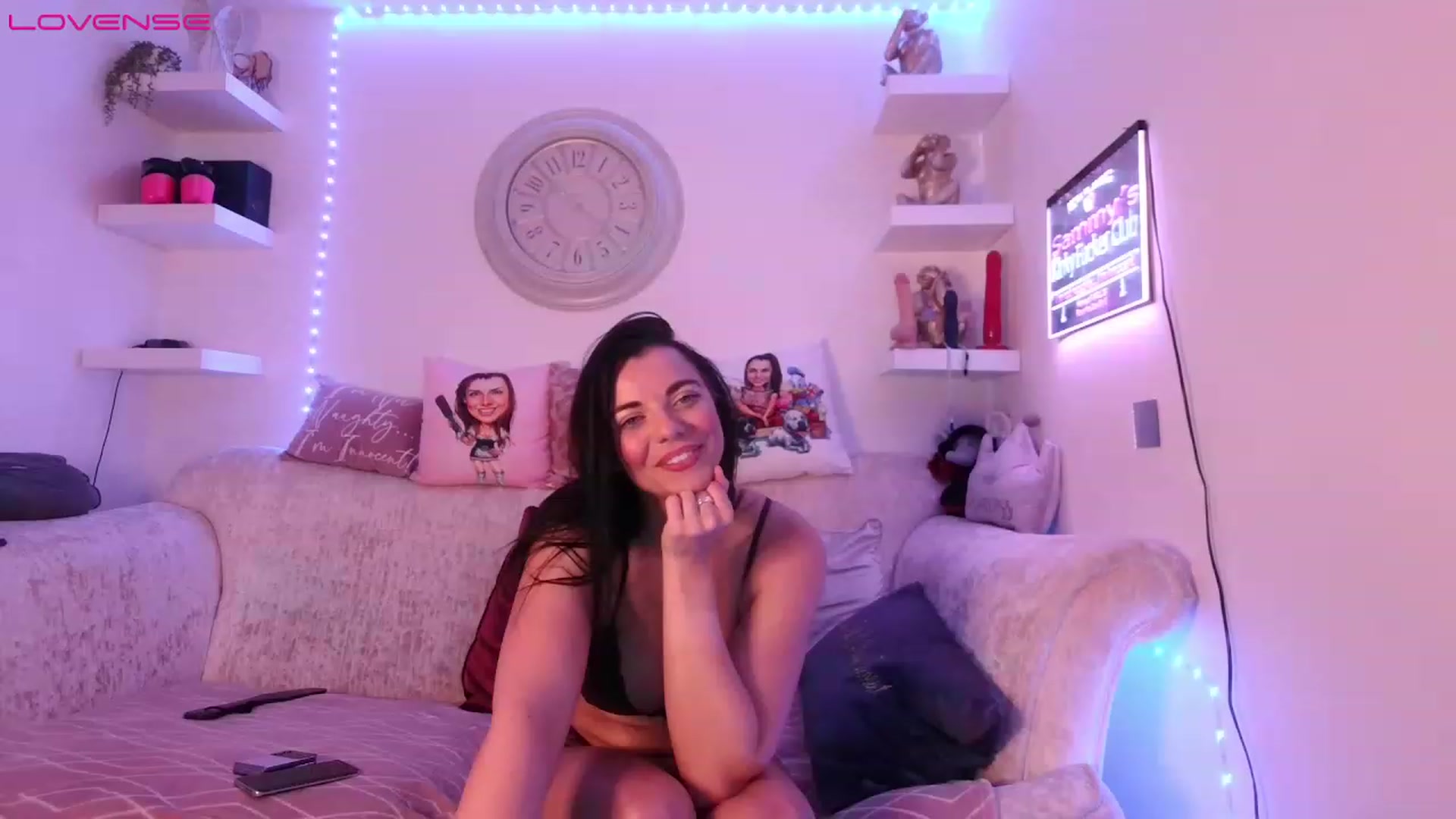 Gallery image thumbnail from innocentSamx's myfreecams stream on, 07/19/2023, 21:59 image 2 of 20