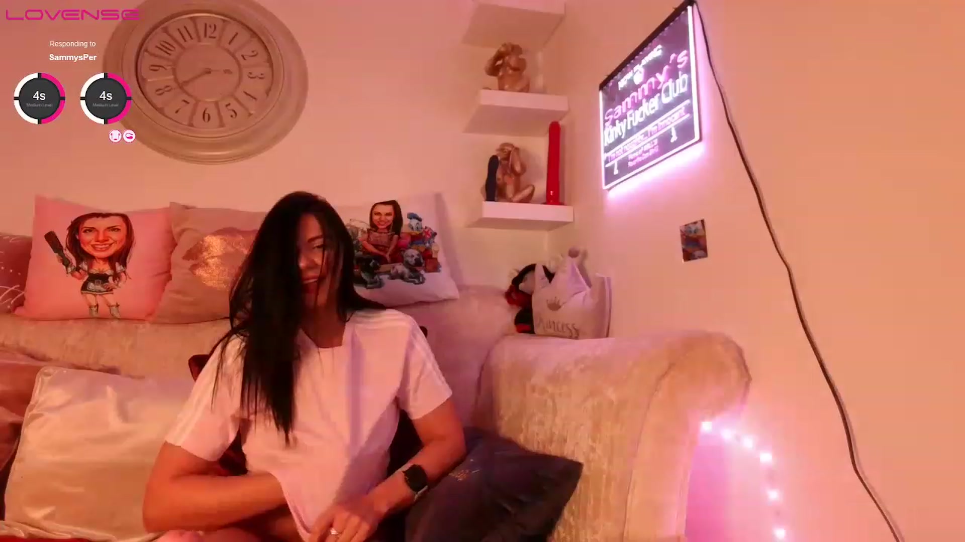 Gallery image thumbnail from innocentSamx's myfreecams stream on, 07/24/2023, 19:21 image 4 of 20