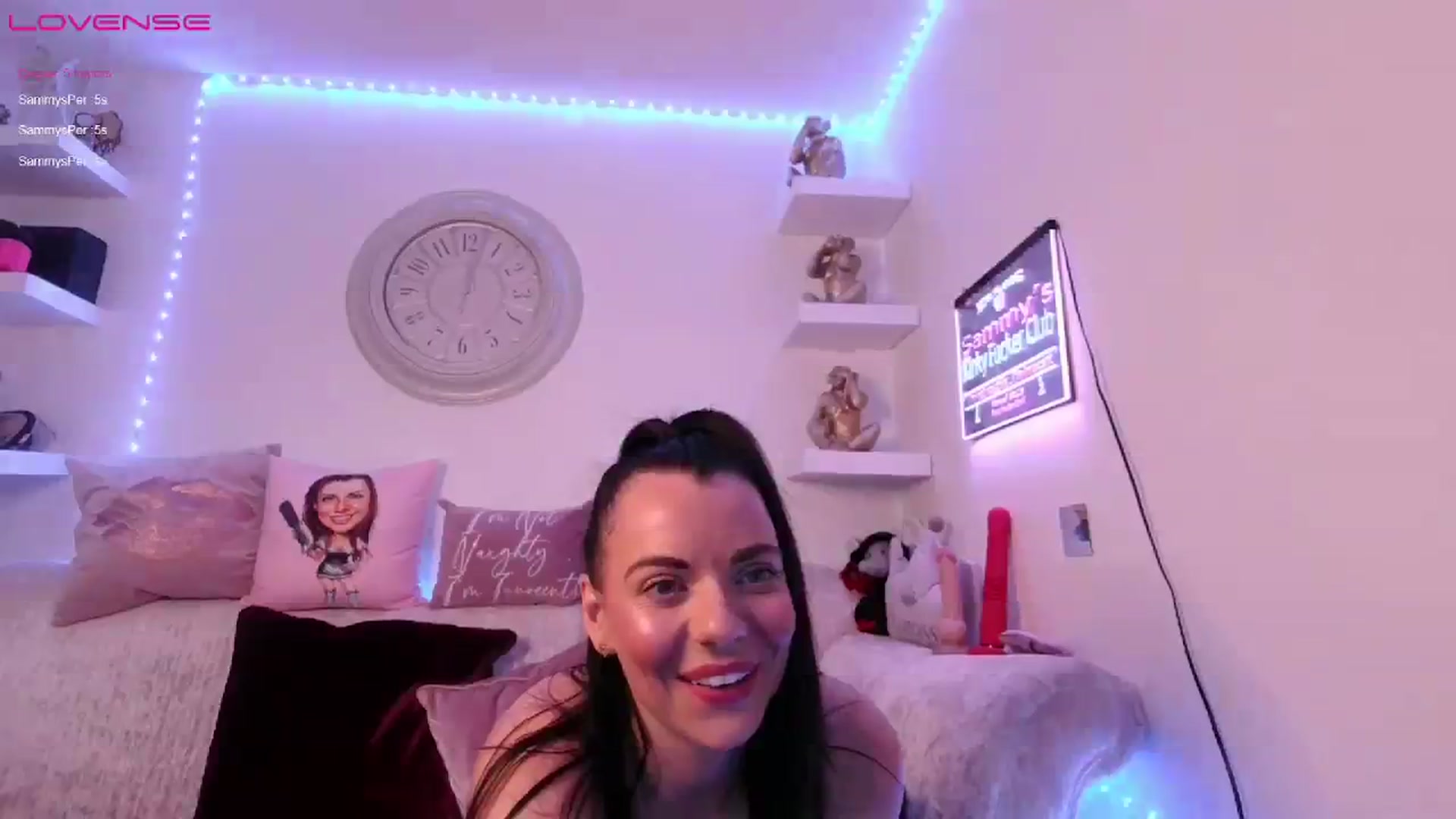 Gallery image thumbnail from innocentSamx's myfreecams stream on, 08/06/2023, 12:03 image 6 of 20