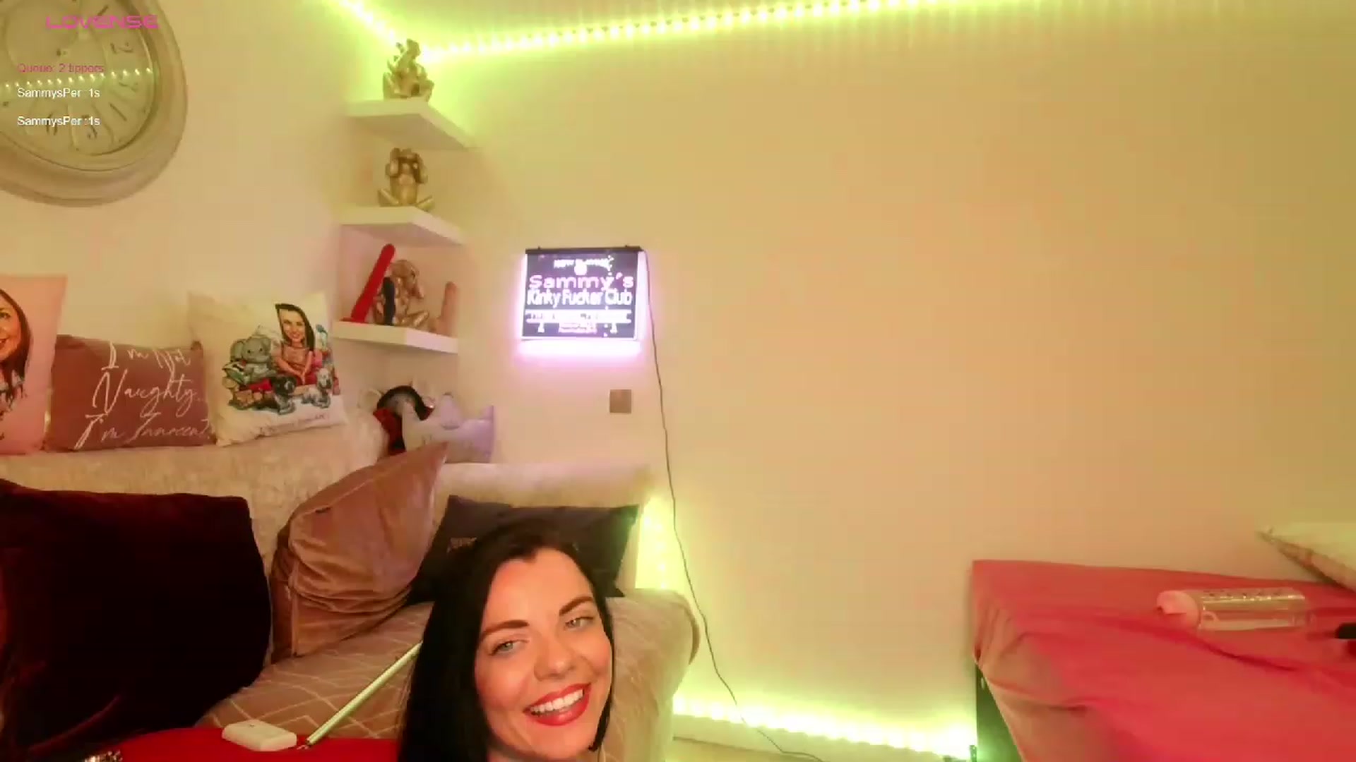 Gallery image thumbnail from innocentSamx's myfreecams stream on, 08/21/2023, 23:43 image 17 of 20