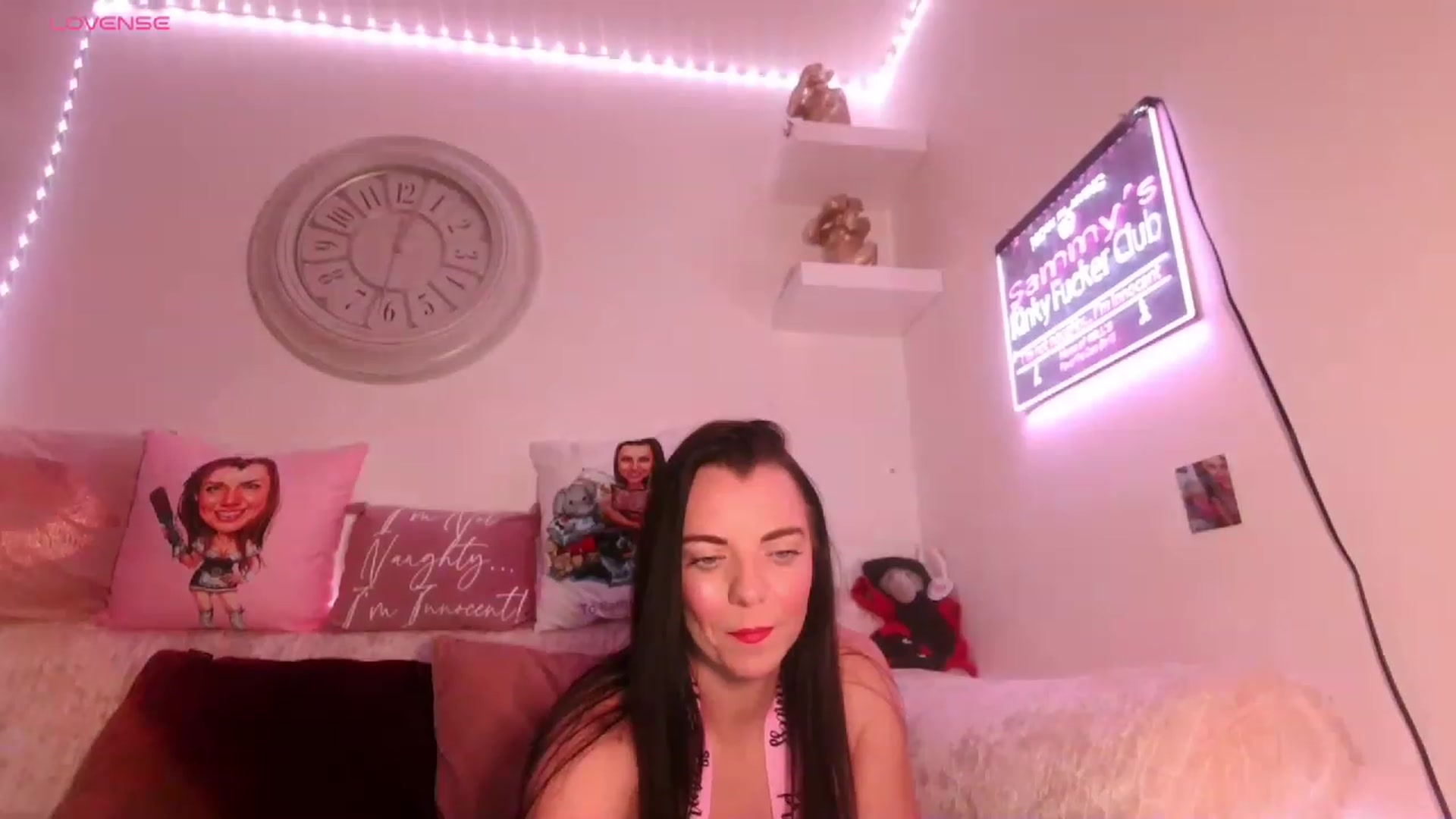 Gallery image thumbnail from innocentSamx's myfreecams stream on, 08/26/2023, 12:26 image 7 of 20