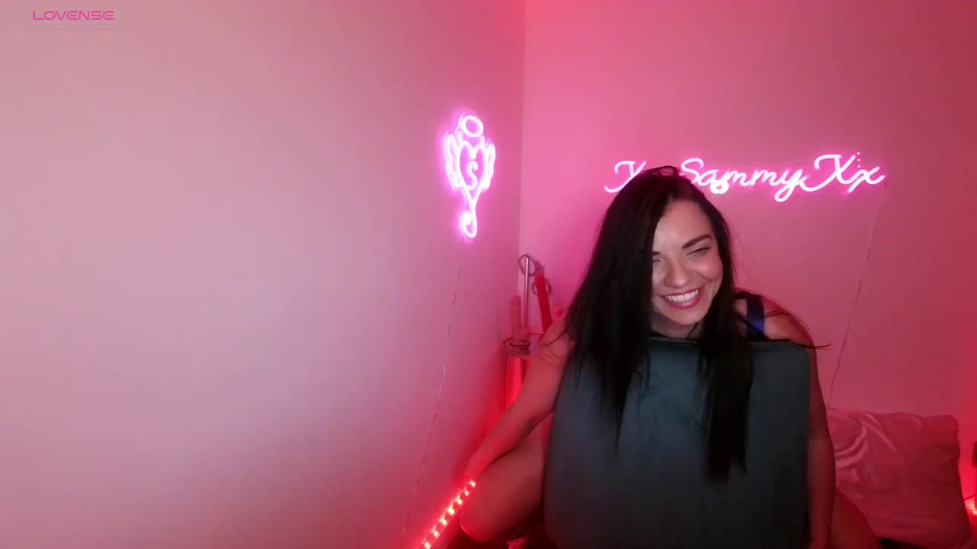 Gallery image thumbnail from innocentSamx's myfreecams stream on, 08/30/2023, 14:33 image 16 of 20