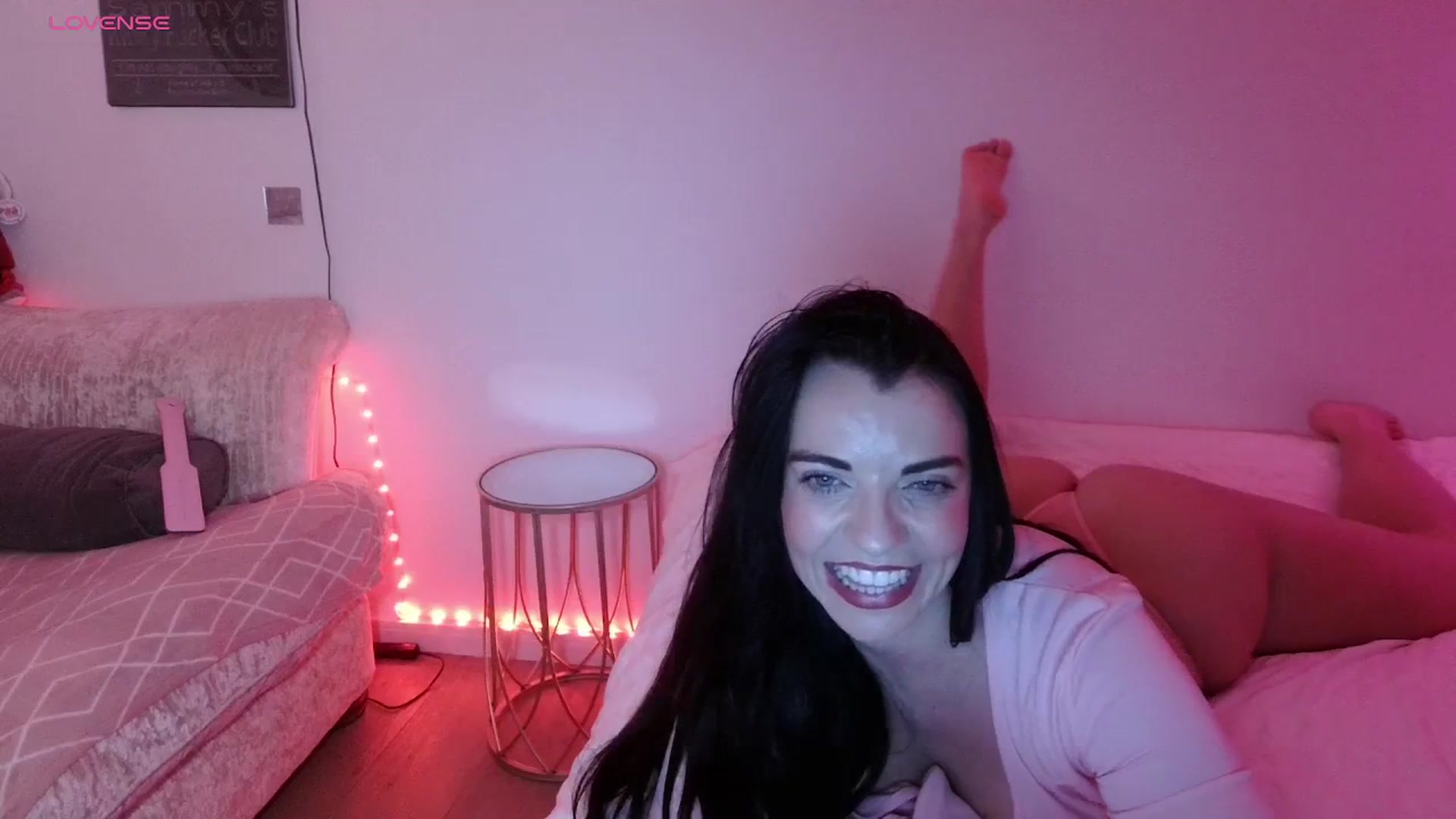 Gallery image thumbnail from innocentSamx's myfreecams stream on, 09/27/2023, 15:40 image 20 of 20