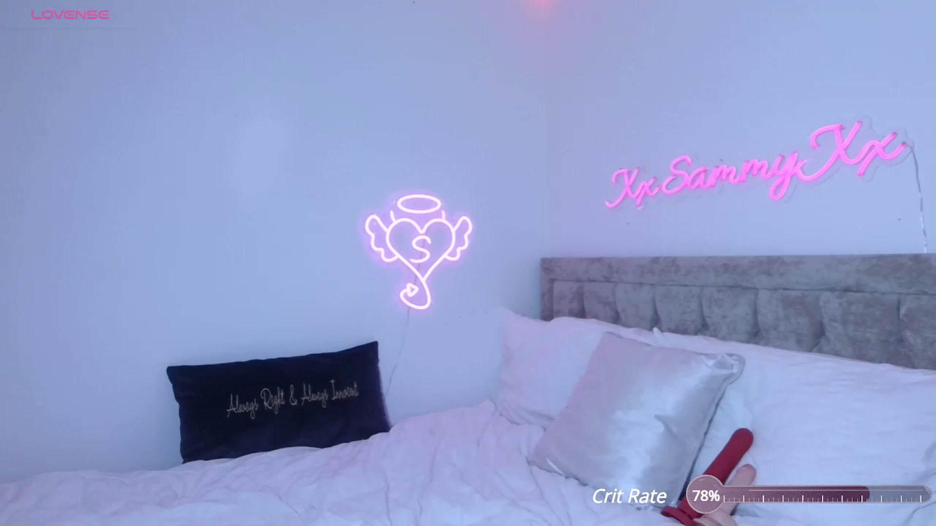 Gallery image thumbnail from innocentSamx's myfreecams stream on, 10/02/2023, 20:24 image 5 of 20