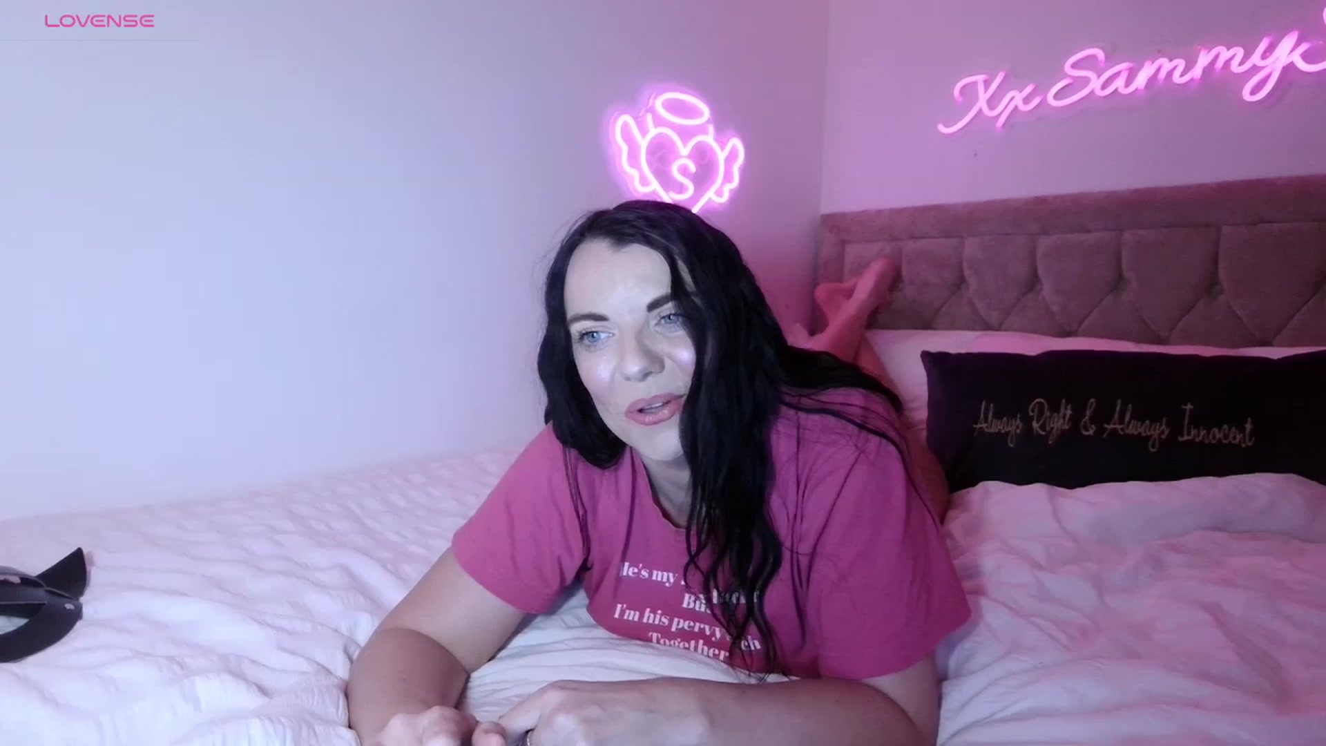 Gallery image thumbnail from innocentSamx's myfreecams stream on, 10/05/2023, 22:16 image 3 of 20