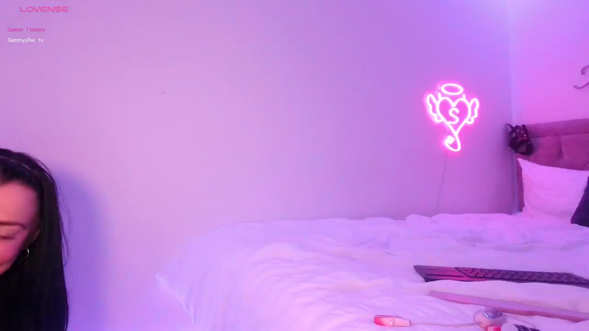 Gallery image thumbnail from innocentSamx's myfreecams stream on, 10/13/2023, 22:15 image 9 of 20