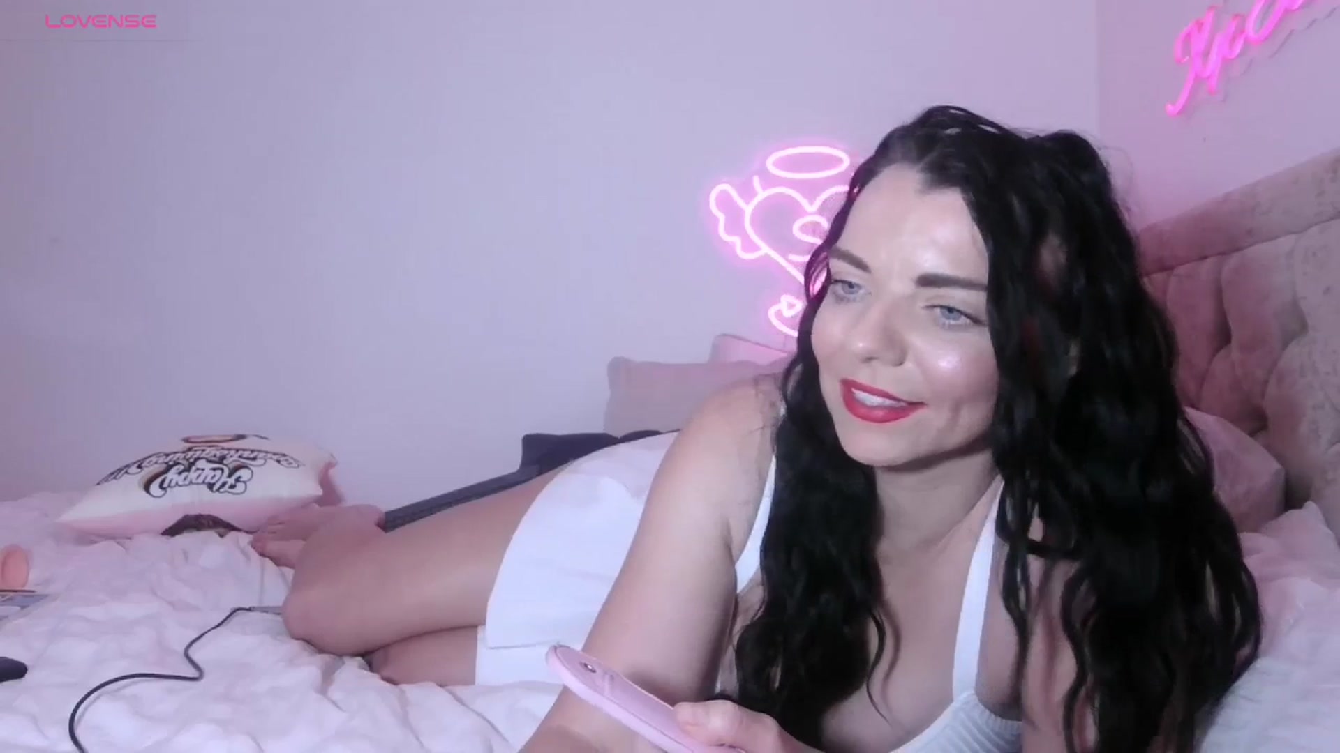 Gallery image thumbnail from innocentSamx's myfreecams stream on, 11/04/2023, 15:33 image 3 of 20