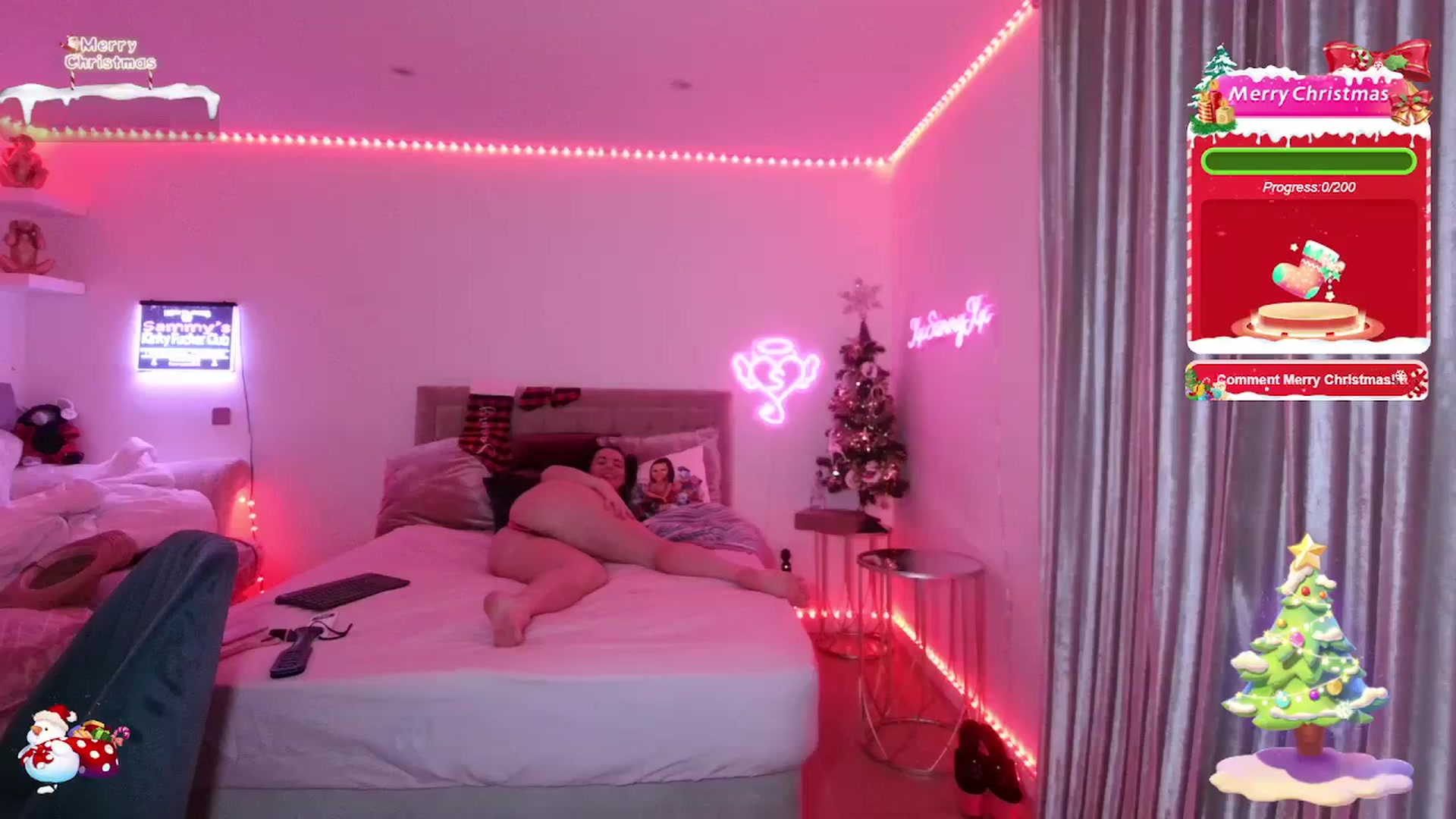 Gallery image thumbnail from innocentSamx's myfreecams stream on, 12/20/2023, 24:57 image 11 of 20