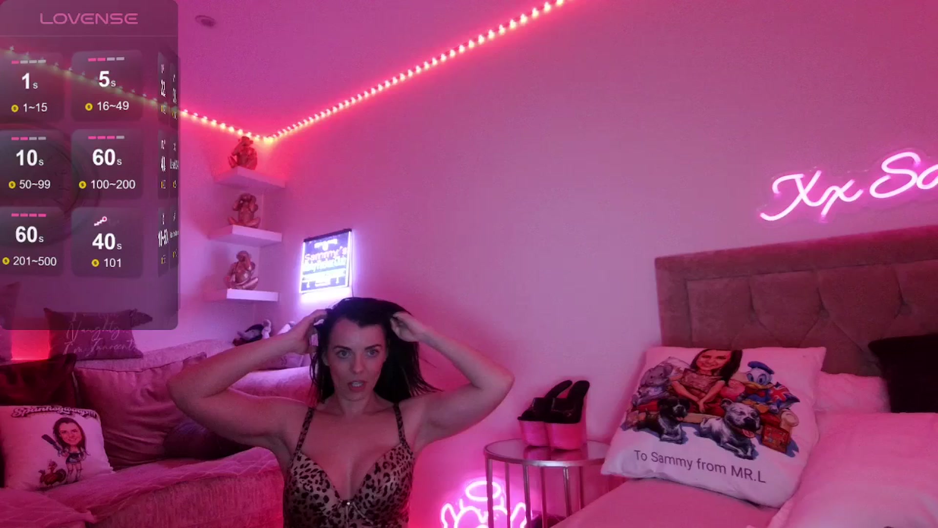 Gallery image thumbnail from innocentSamx's myfreecams stream on, 01/04/2024, 24:38 image 19 of 20