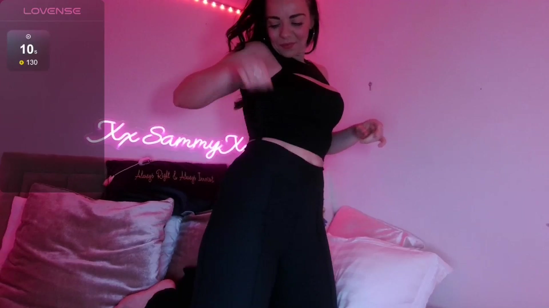 Gallery image thumbnail from innocentSamx's myfreecams stream on, 01/08/2024, 20:53 image 9 of 20