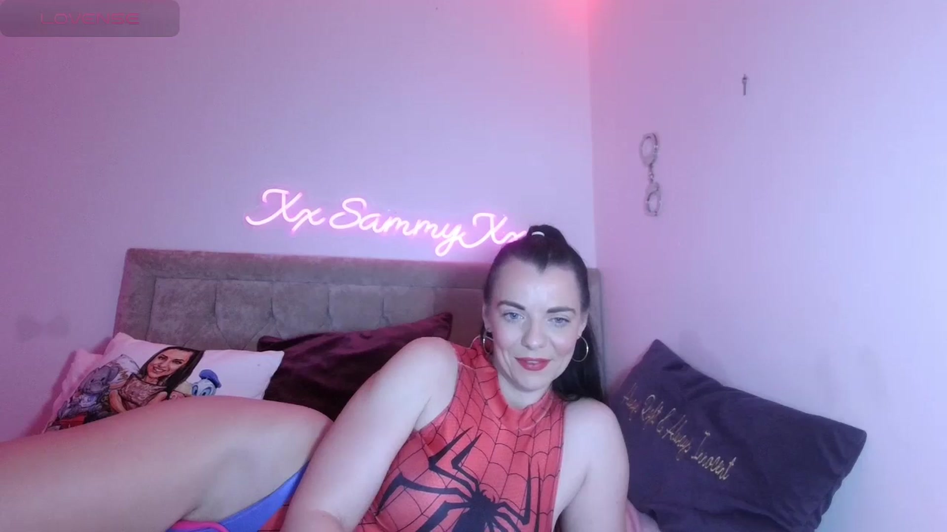 Gallery image thumbnail from innocentSamx's myfreecams stream on, 01/25/2024, 13:44 image 19 of 20