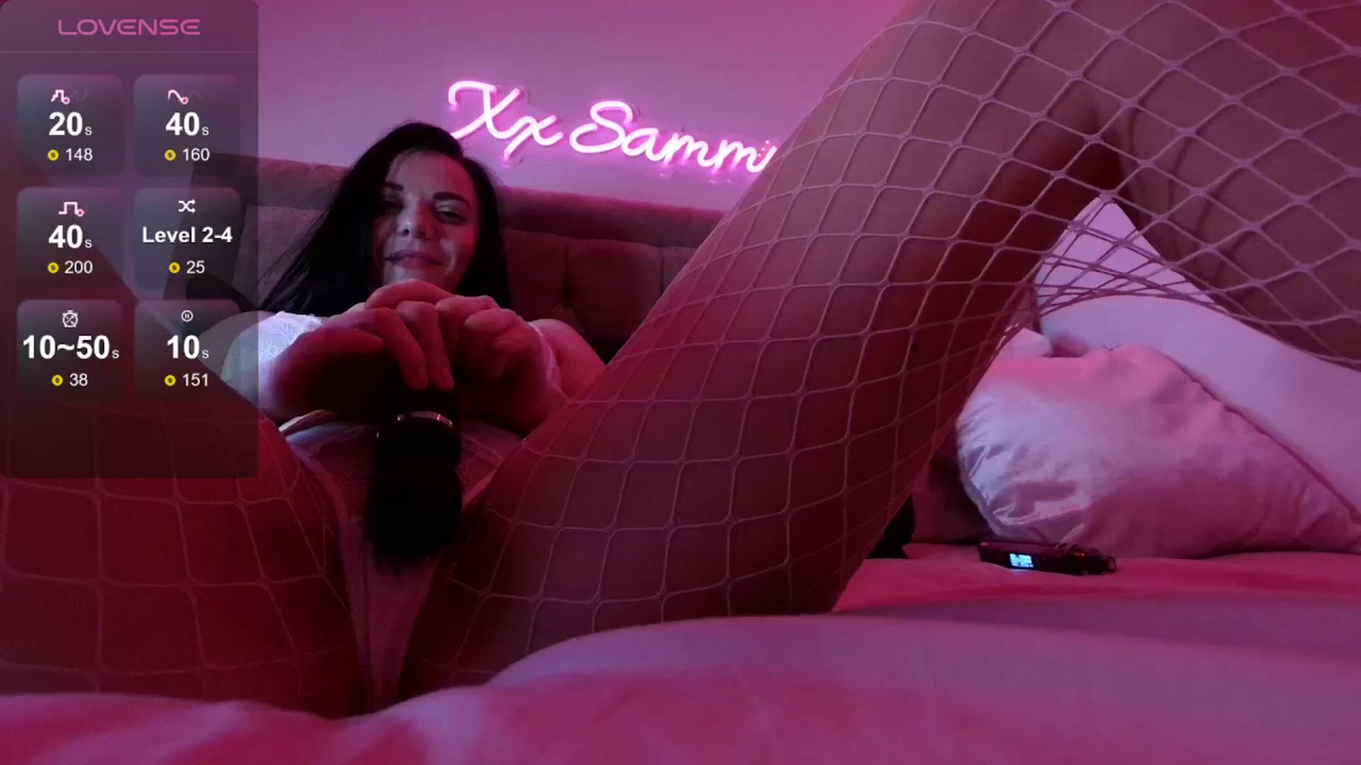 Gallery image thumbnail from innocentSamx's myfreecams stream on, 01/30/2024, 21:35 image 14 of 20