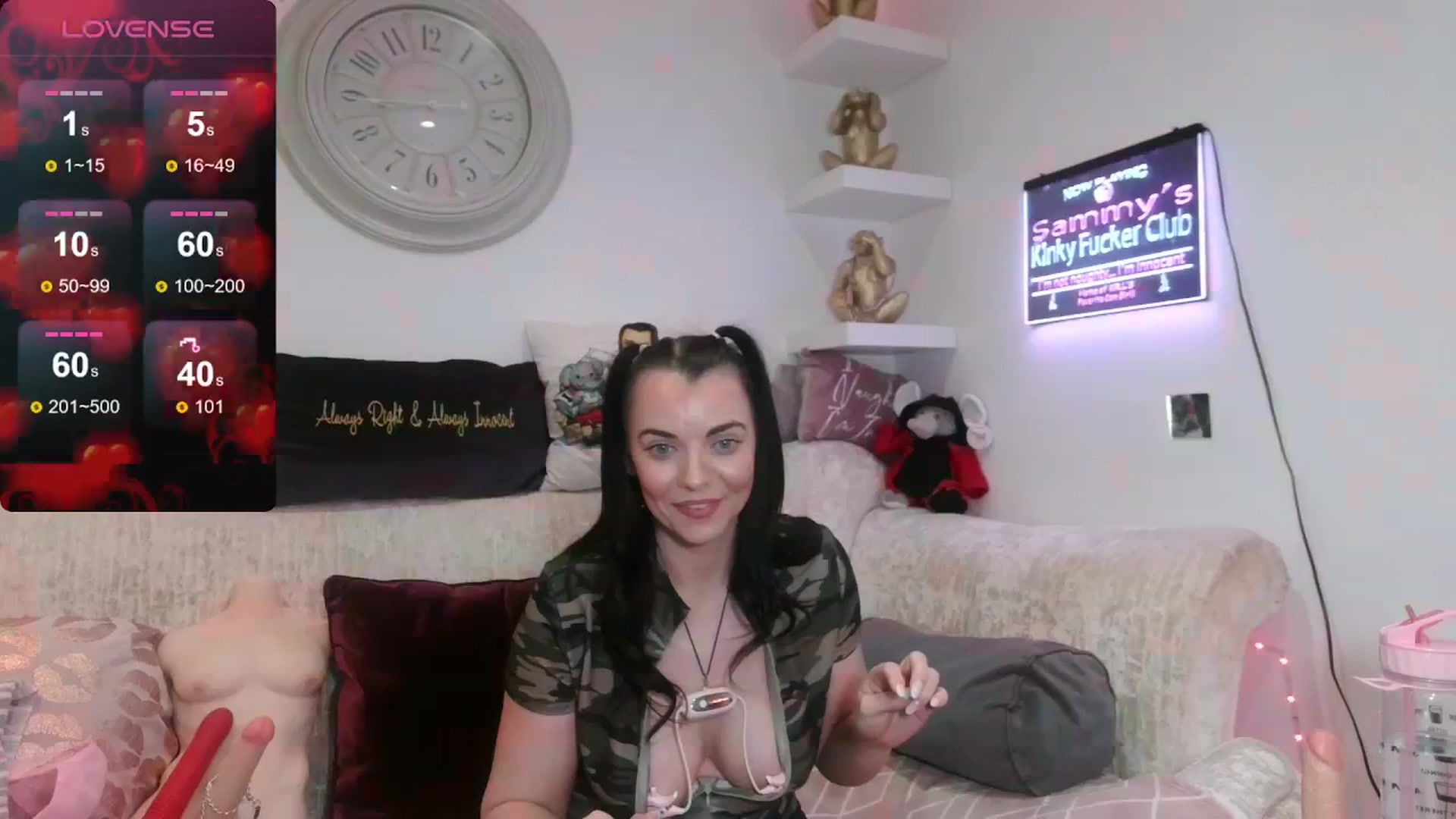 Gallery image thumbnail from innocentSamx's myfreecams stream on, 02/13/2024, 20:55 image 19 of 20
