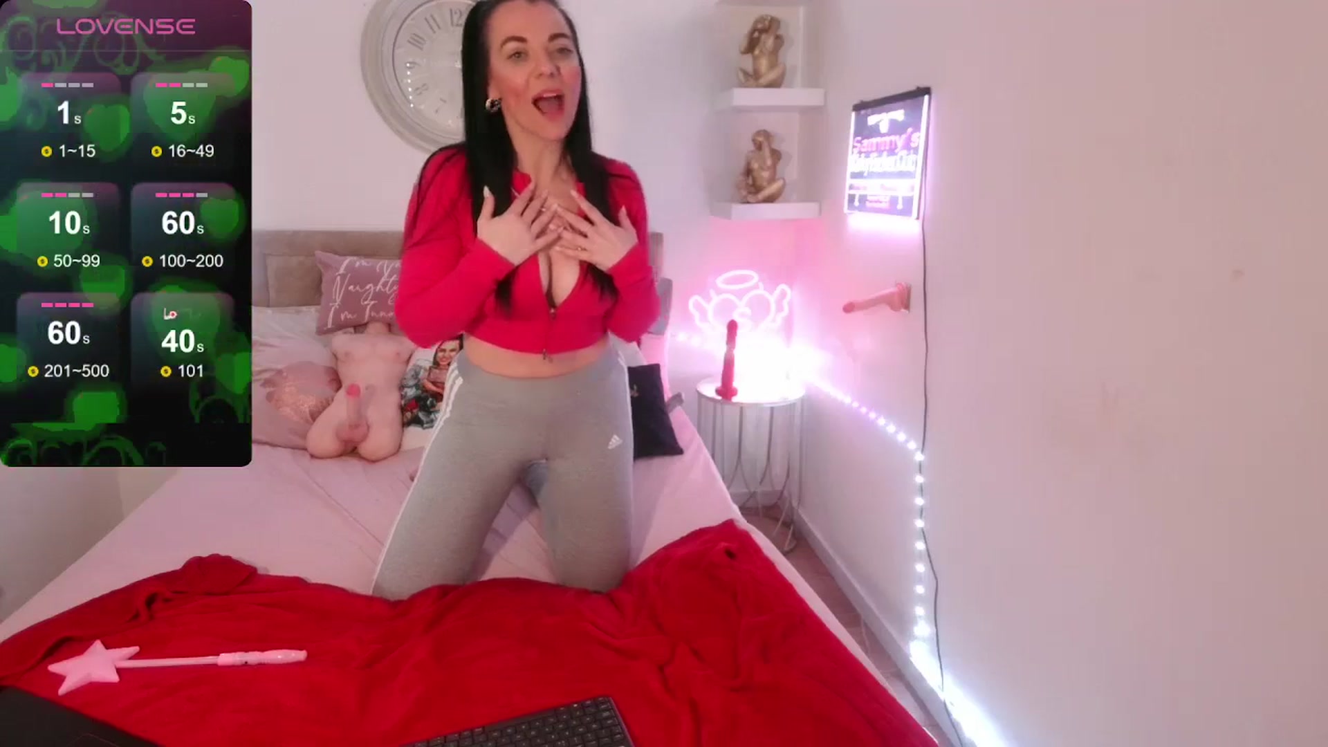 Gallery image thumbnail from innocentSamx's myfreecams stream on, 02/19/2024, 16:39 image 6 of 20