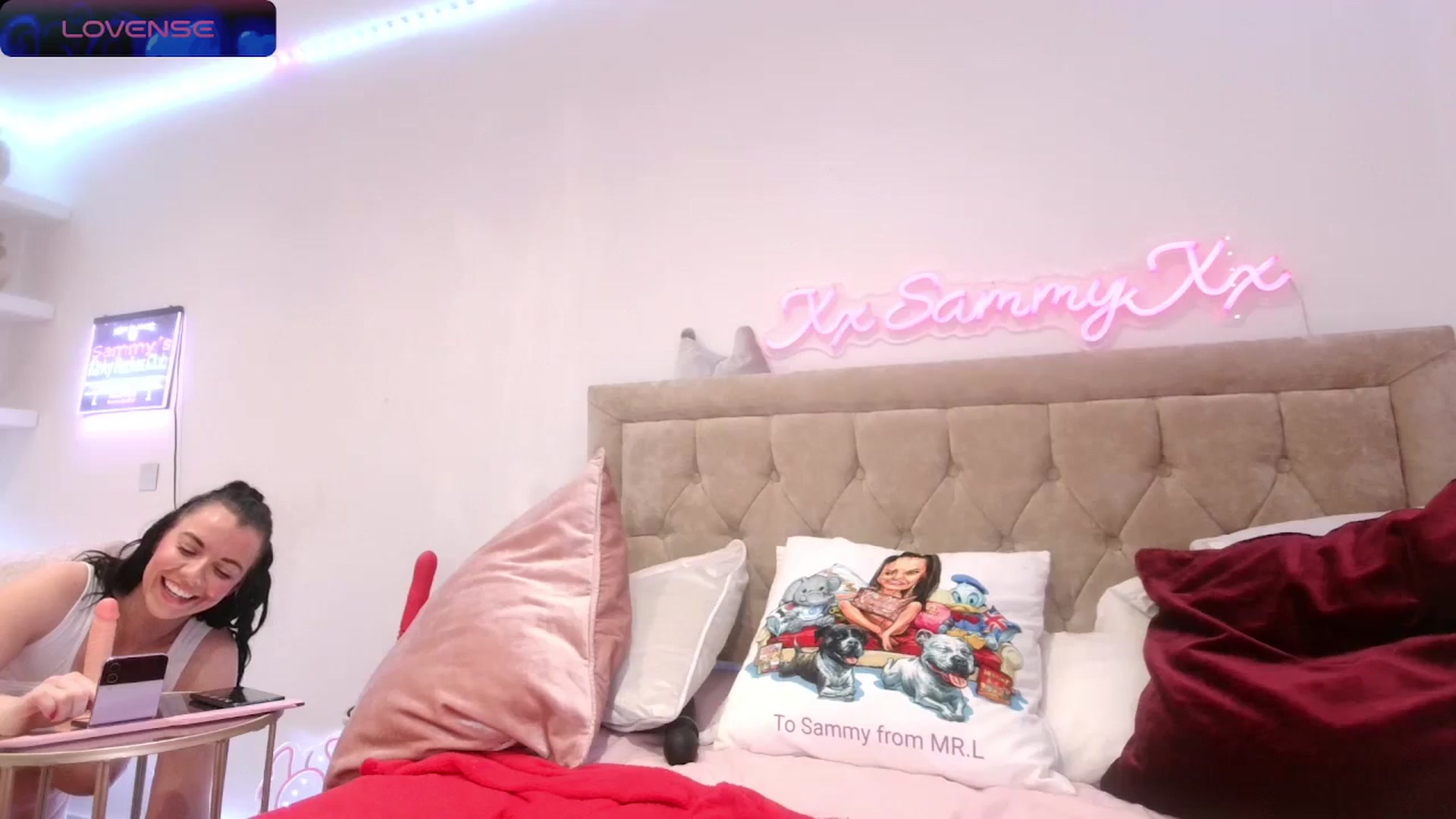 Gallery image thumbnail from innocentSamx's myfreecams stream on, 03/03/2024, 19:18 image 7 of 20
