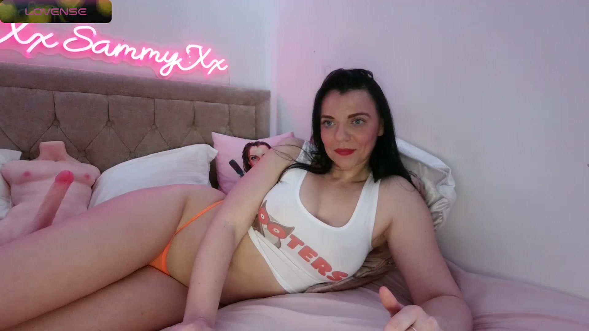 Gallery image thumbnail from innocentSamx's myfreecams stream on, 03/08/2024, 17:19 image 5 of 20