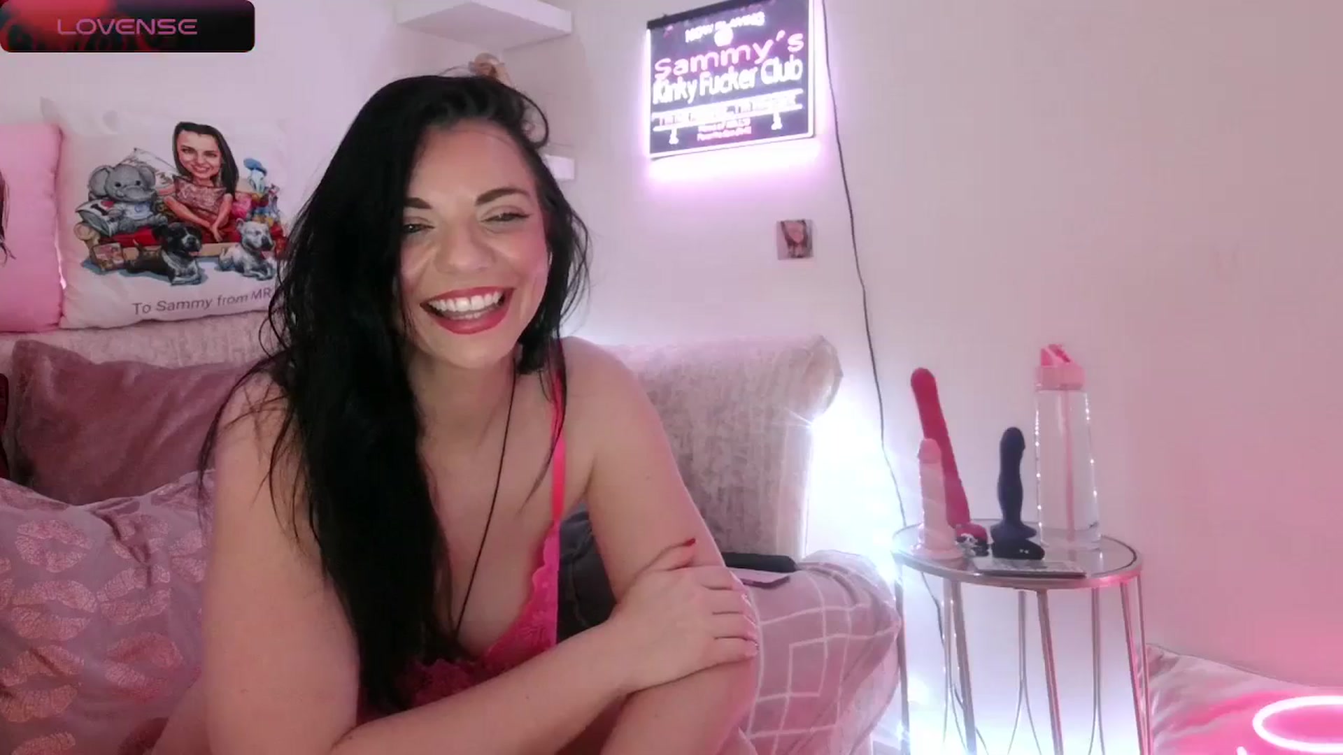 Gallery image thumbnail from innocentSamx's myfreecams stream on, 03/16/2024, 14:30 image 19 of 20