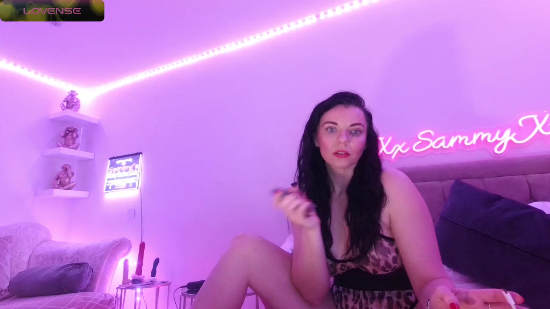 Gallery image thumbnail from innocentSamx's myfreecams stream on, 03/18/2024, 23:19 image 1 of 20
