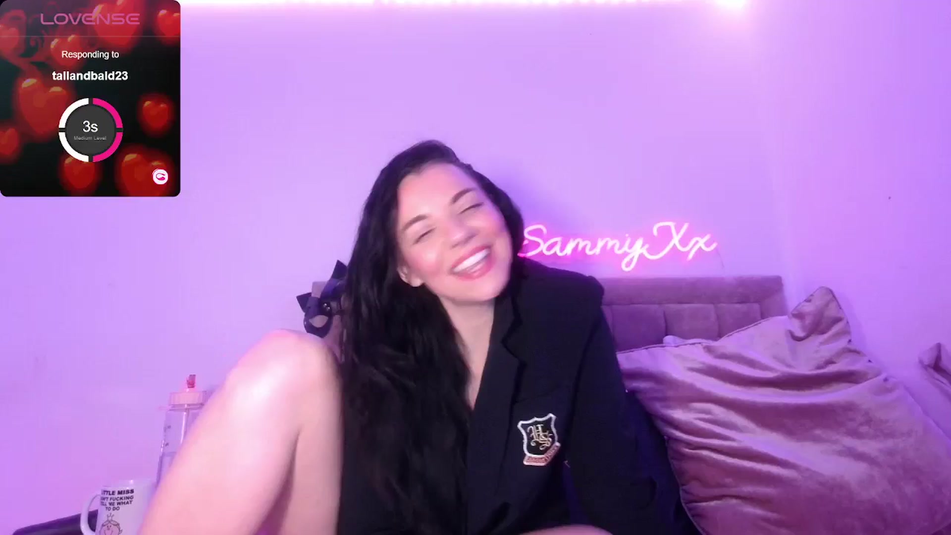 Gallery image thumbnail from innocentSamx's myfreecams stream on, 03/19/2024, 01:08 image 6 of 20