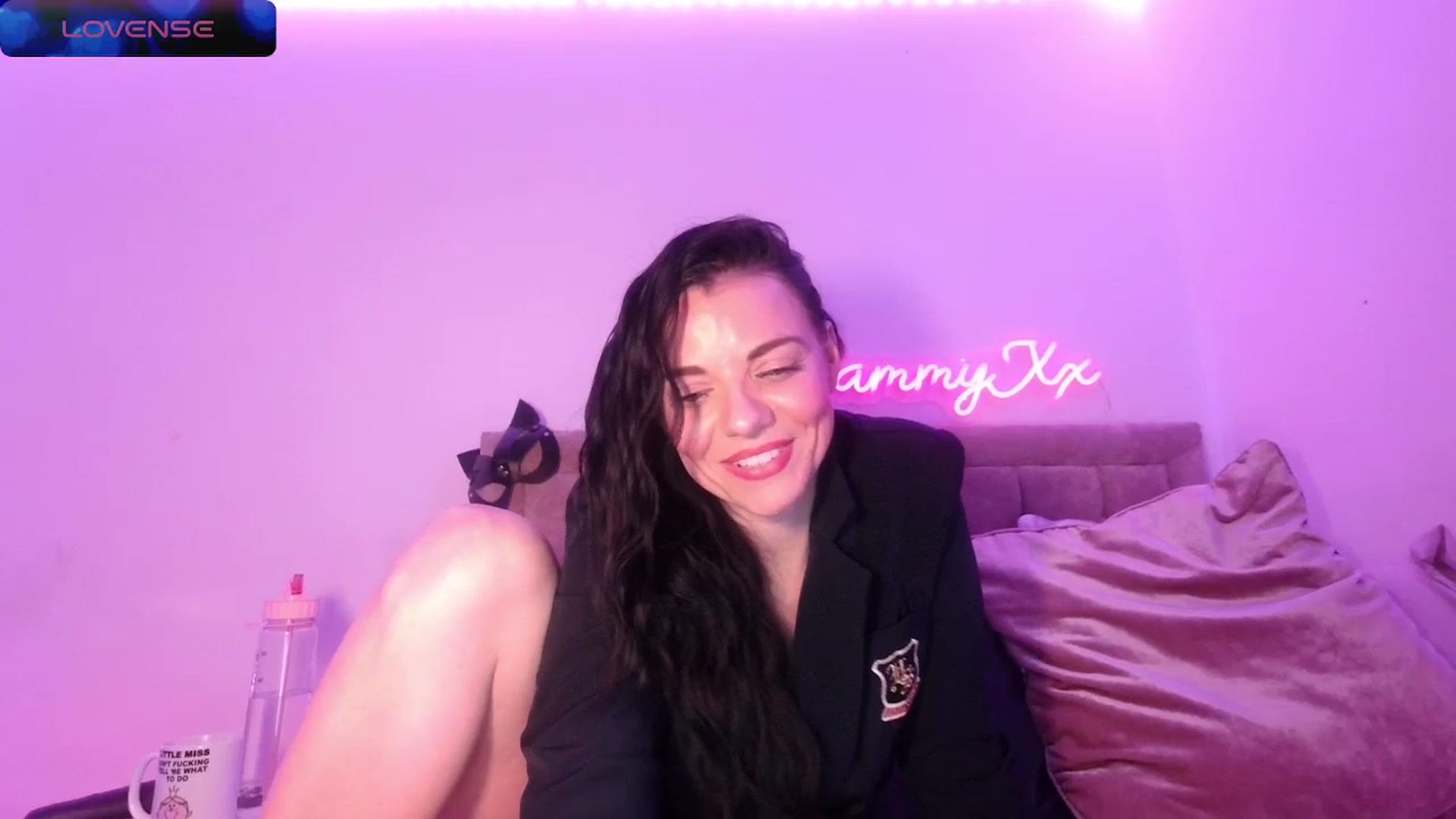 Gallery image thumbnail from innocentSamx's myfreecams stream on, 03/19/2024, 01:08 image 5 of 20