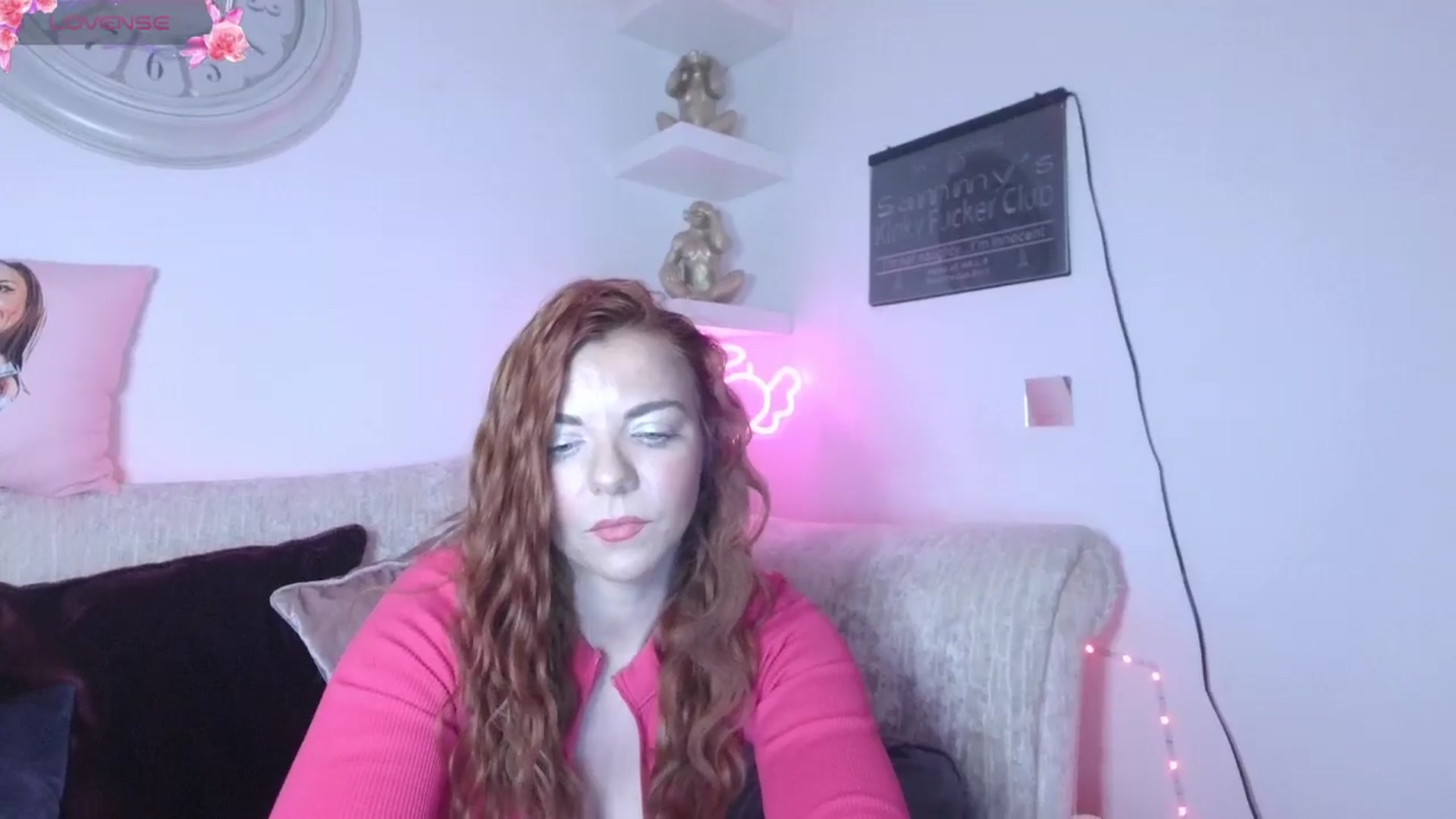Gallery image thumbnail from innocentSamx's myfreecams stream on, 05/19/2024, 14:24 image 11 of 20