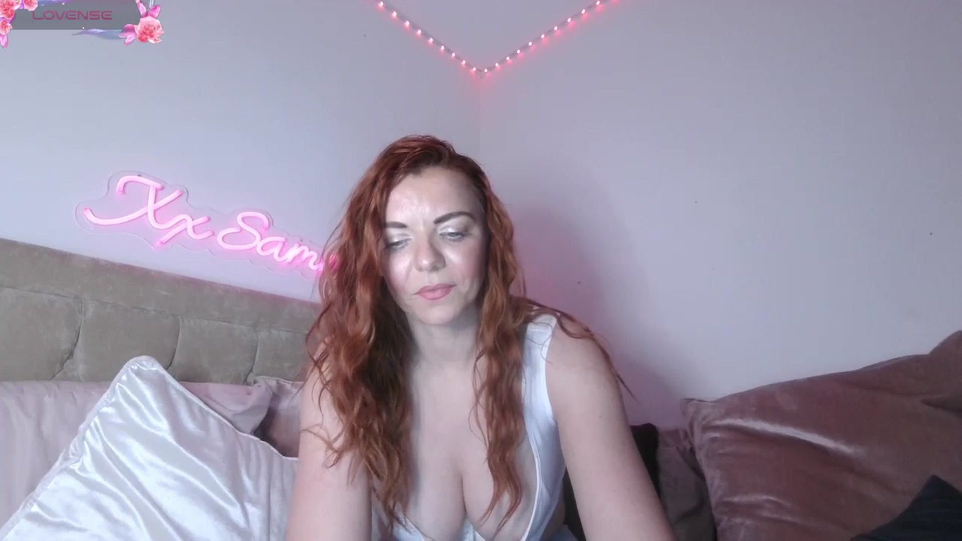 Gallery image thumbnail from innocentSamx's myfreecams stream on, 05/21/2024, 15:49 image 4 of 20
