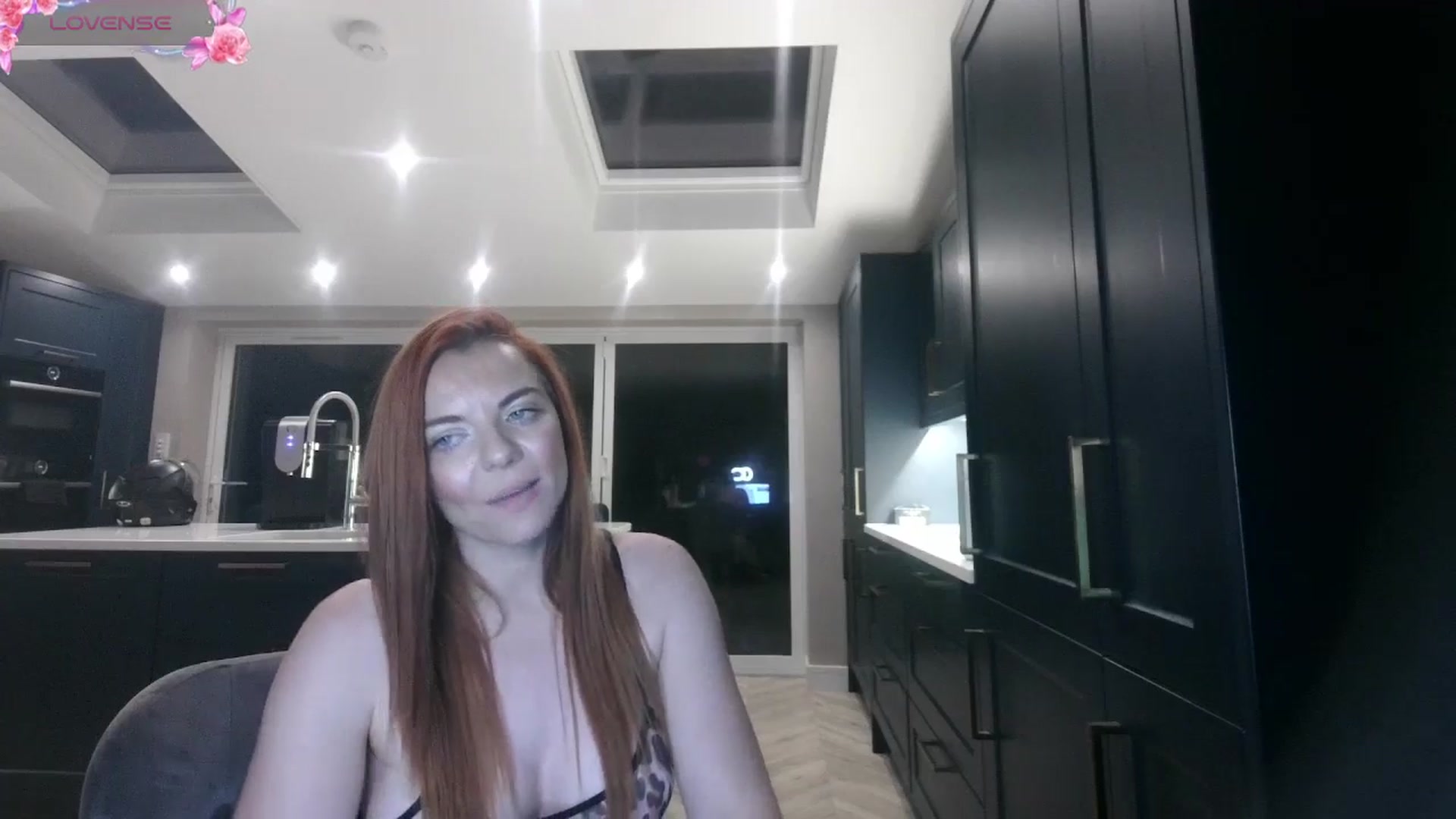 Gallery image thumbnail from innocentSamx's myfreecams stream on, 05/28/2024, 22:42 image 2 of 20