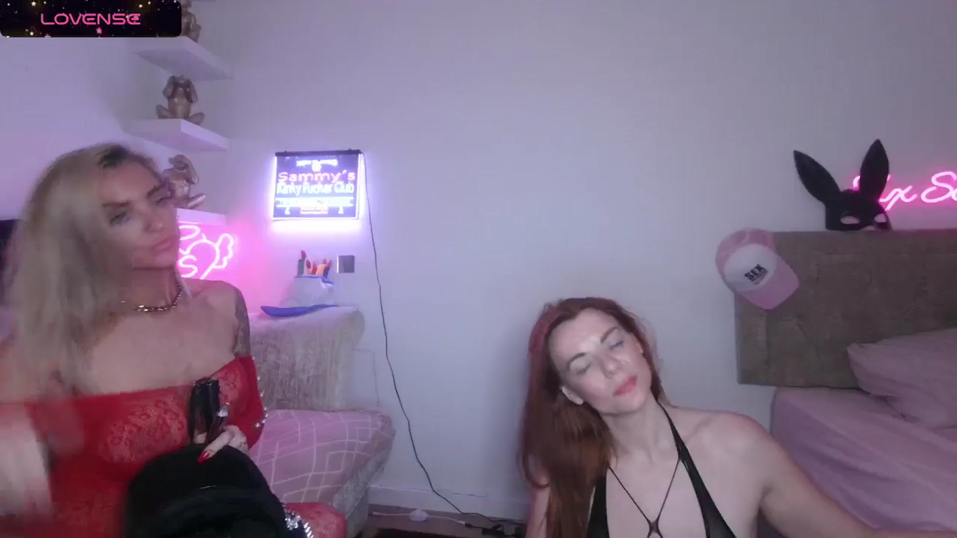 Gallery image thumbnail from innocentSamx's myfreecams stream on, 06/08/2024, 19:52 image 8 of 20