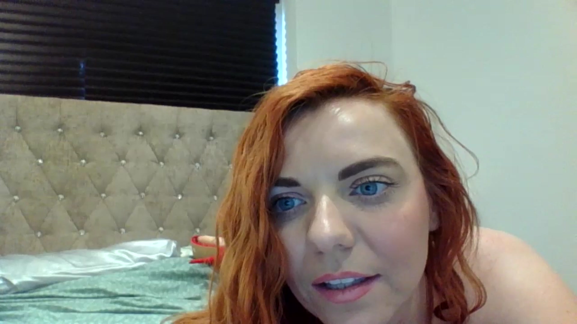 Gallery image thumbnail from innocentSamx's myfreecams stream on, 06/16/2024, 15:00 image 17 of 20