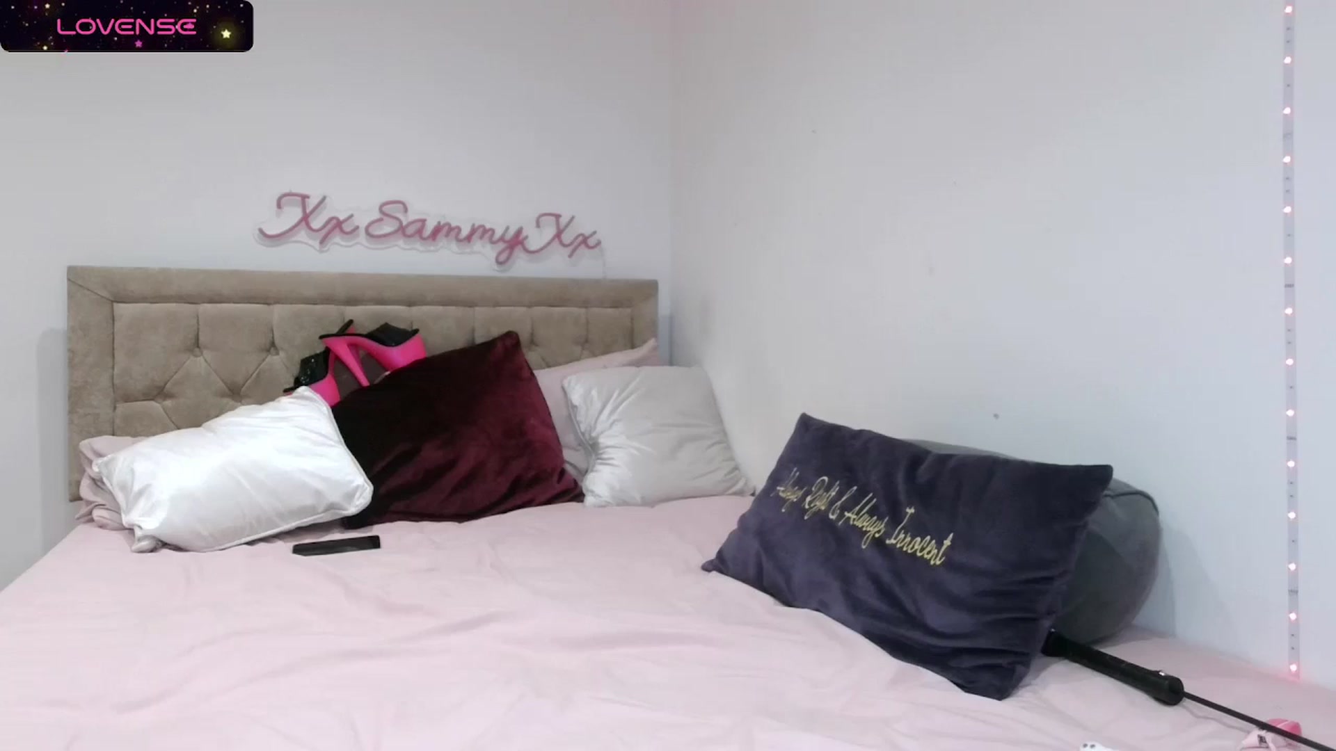 Gallery image thumbnail from innocentSamx's myfreecams stream on, 06/29/2024, 17:50 image 2 of 20