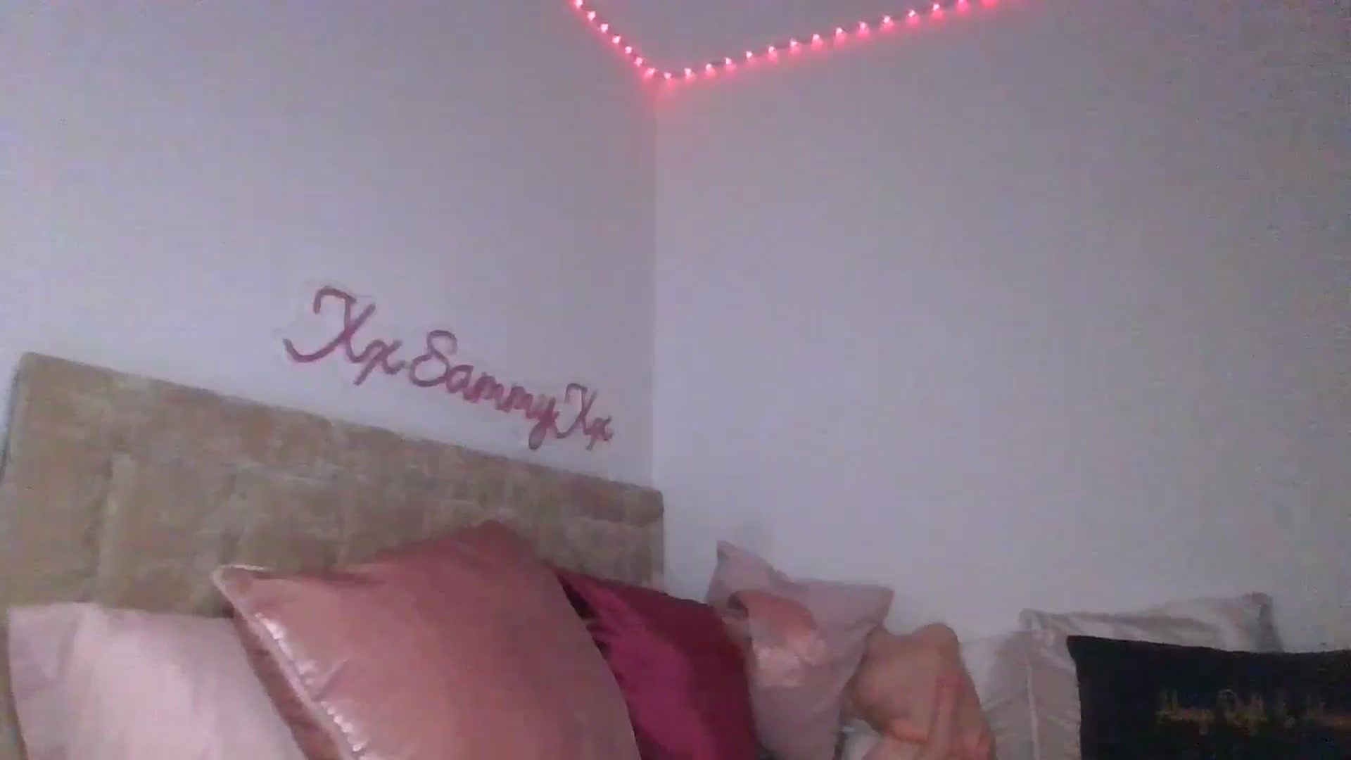 Gallery image thumbnail from innocentSamx's myfreecams stream on, 07/16/2024, 19:09 image 13 of 20