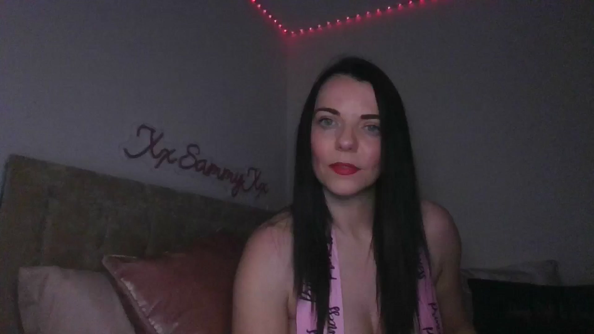 Gallery image thumbnail from innocentSamx's myfreecams stream on, 07/16/2024, 19:09 image 2 of 20