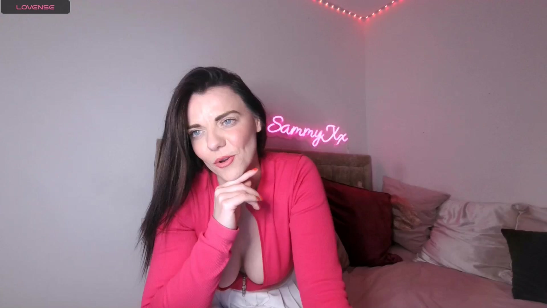 Gallery image thumbnail from innocentSamx's myfreecams stream on, 07/16/2024, 21:03 image 12 of 20