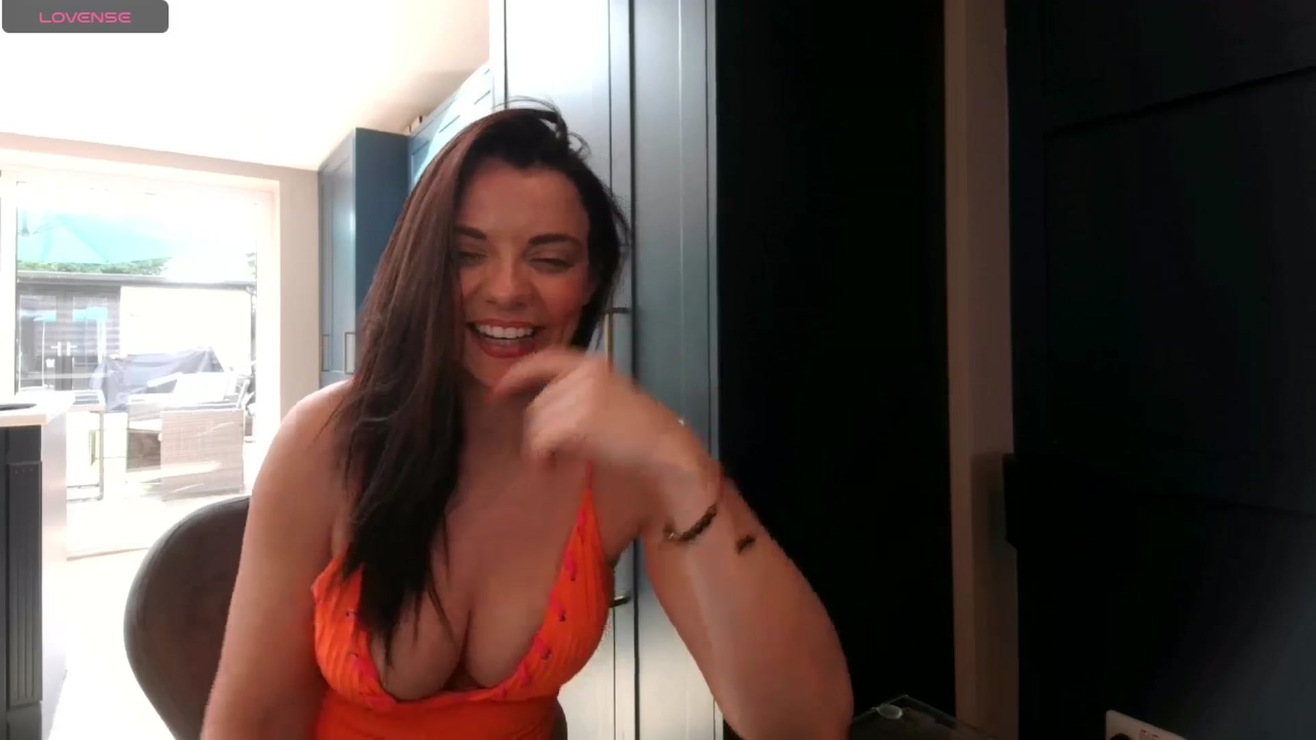 Gallery image thumbnail from innocentSamx's myfreecams stream on, 07/17/2024, 15:27 image 5 of 20
