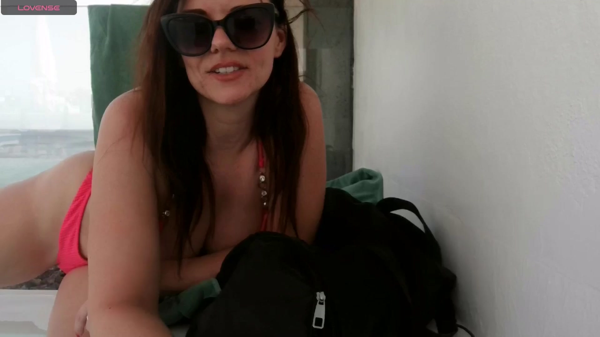 Gallery image thumbnail from innocentSamx's myfreecams stream on, 07/25/2024, 16:16 image 16 of 20